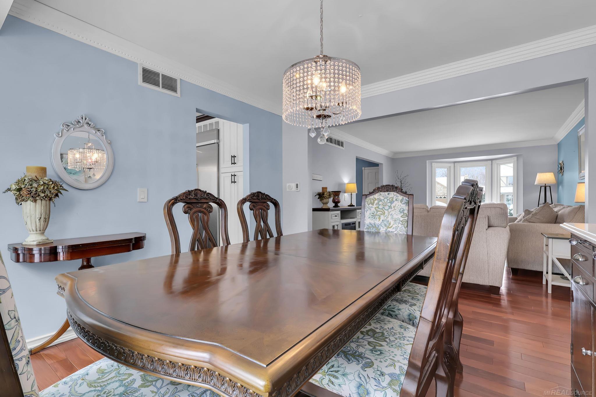 13848 Woodsett Court