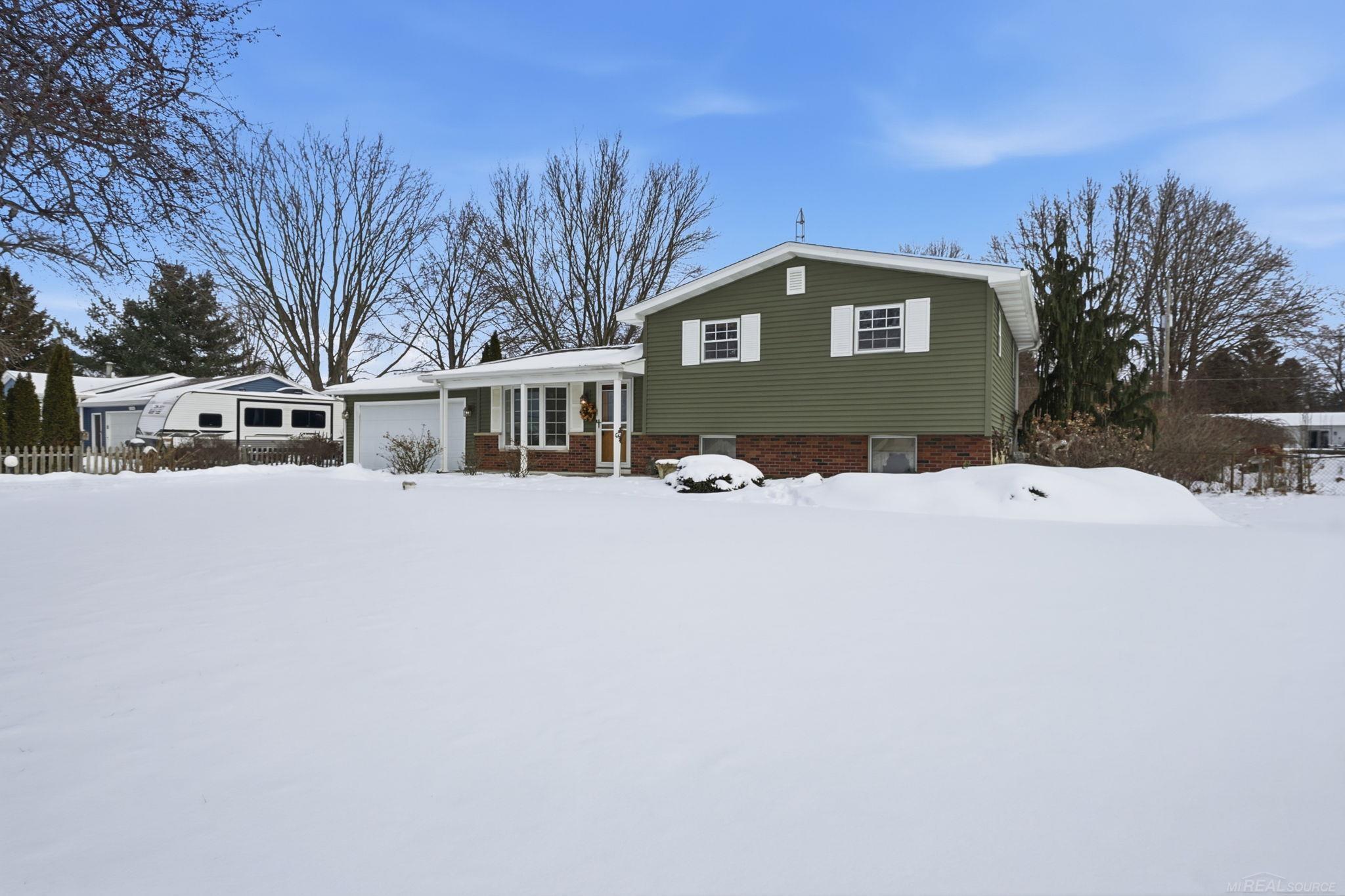 2336 N Irish Road