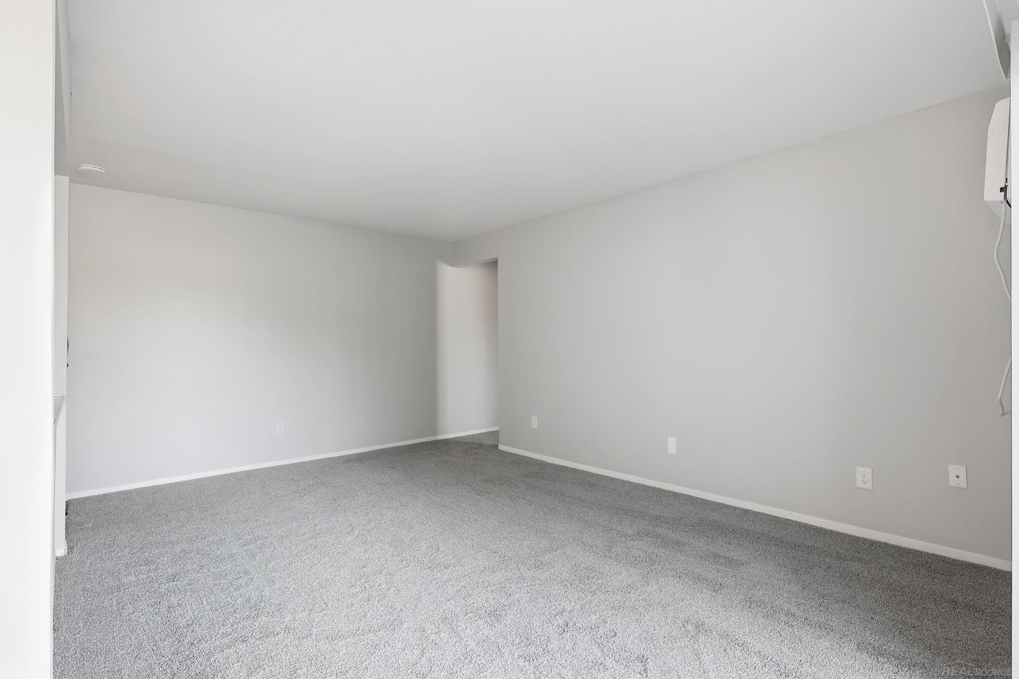 21661 Hillside Drive