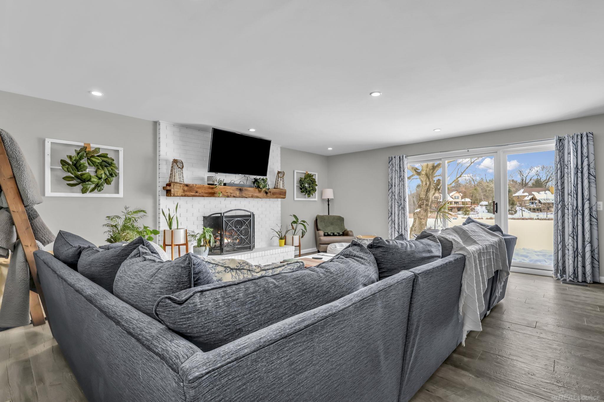 631 Drahner Circle