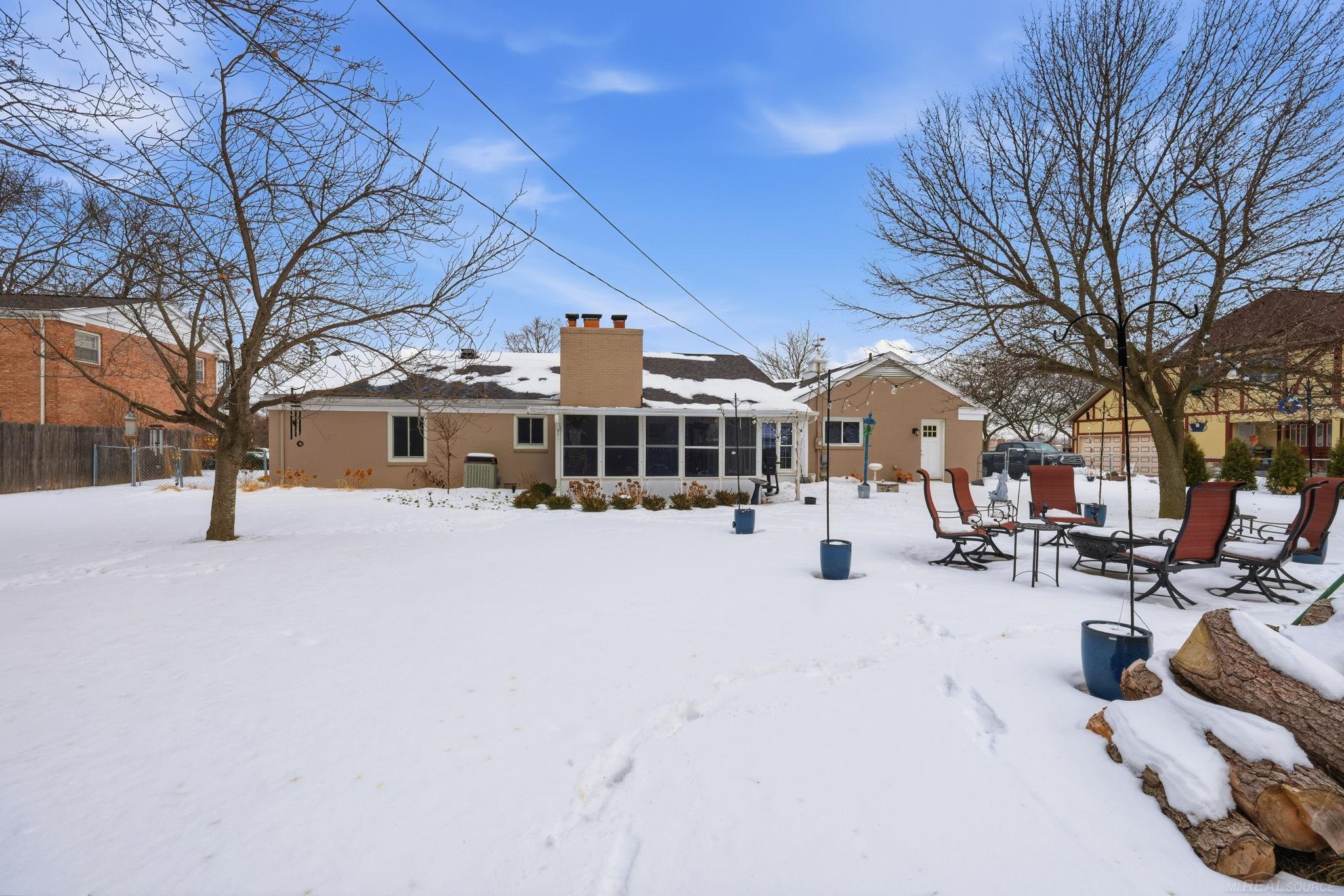 3494 Highland Drive