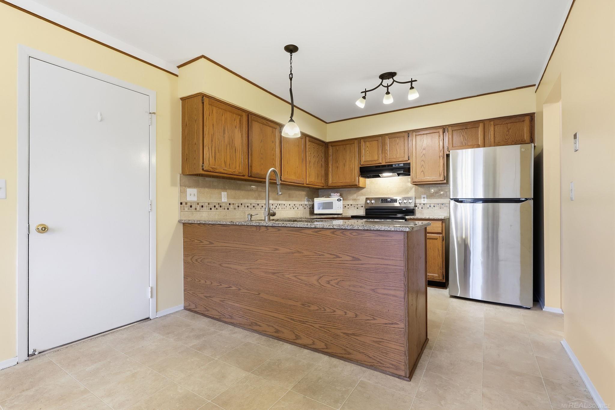 521 Tennyson Drive