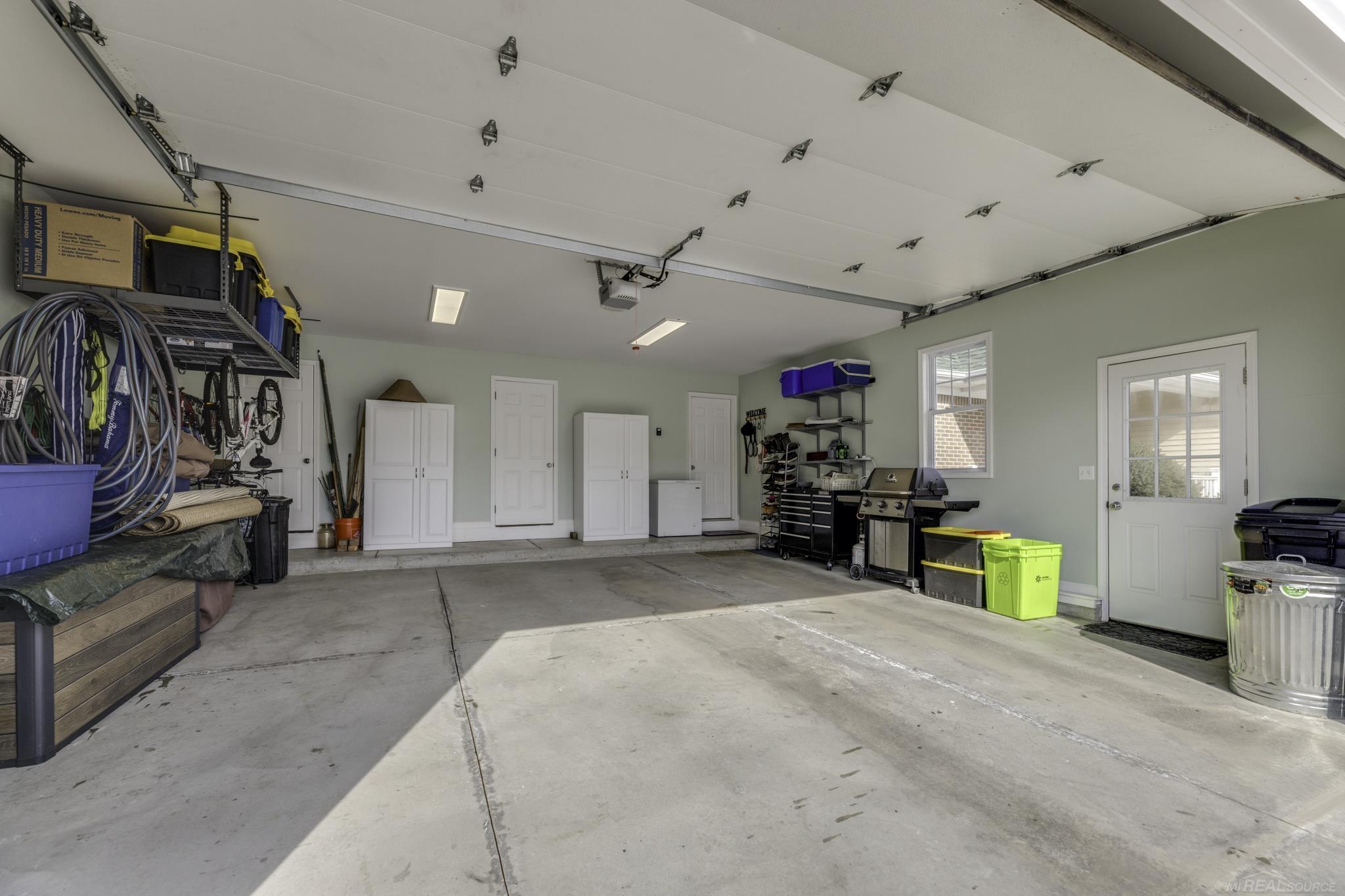 7006 Greenbush Lane