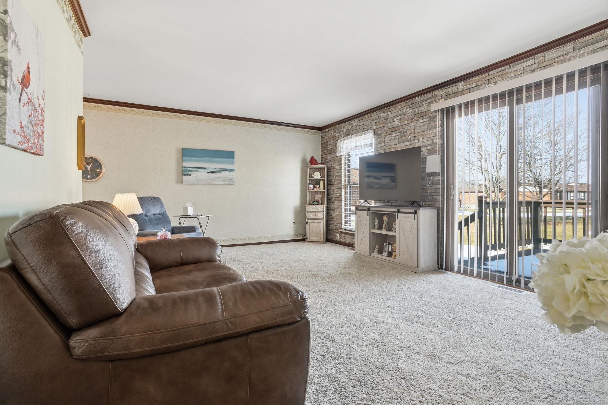 5301 Rene Drive UNIT 105 Unit: BLDG 27 UNIT 105