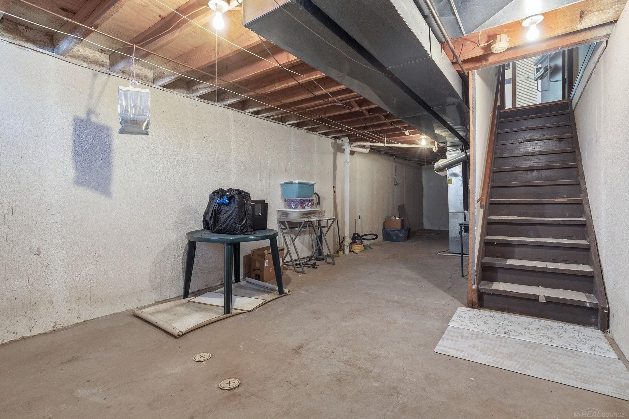5301 Rene Drive UNIT 105 Unit: BLDG 27 UNIT 105