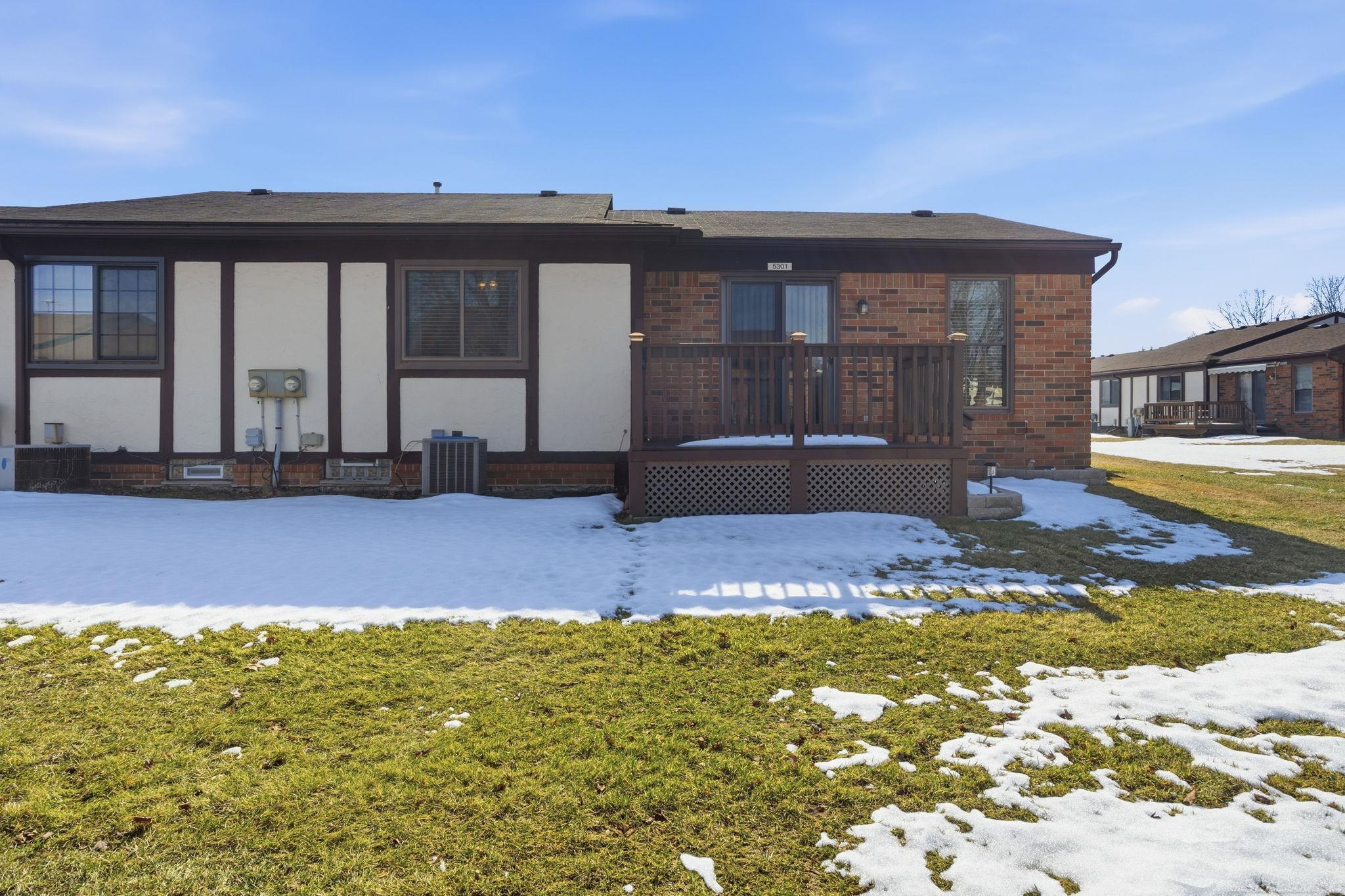 5301 Rene Drive UNIT 105 Unit: BLDG 27 UNIT 105