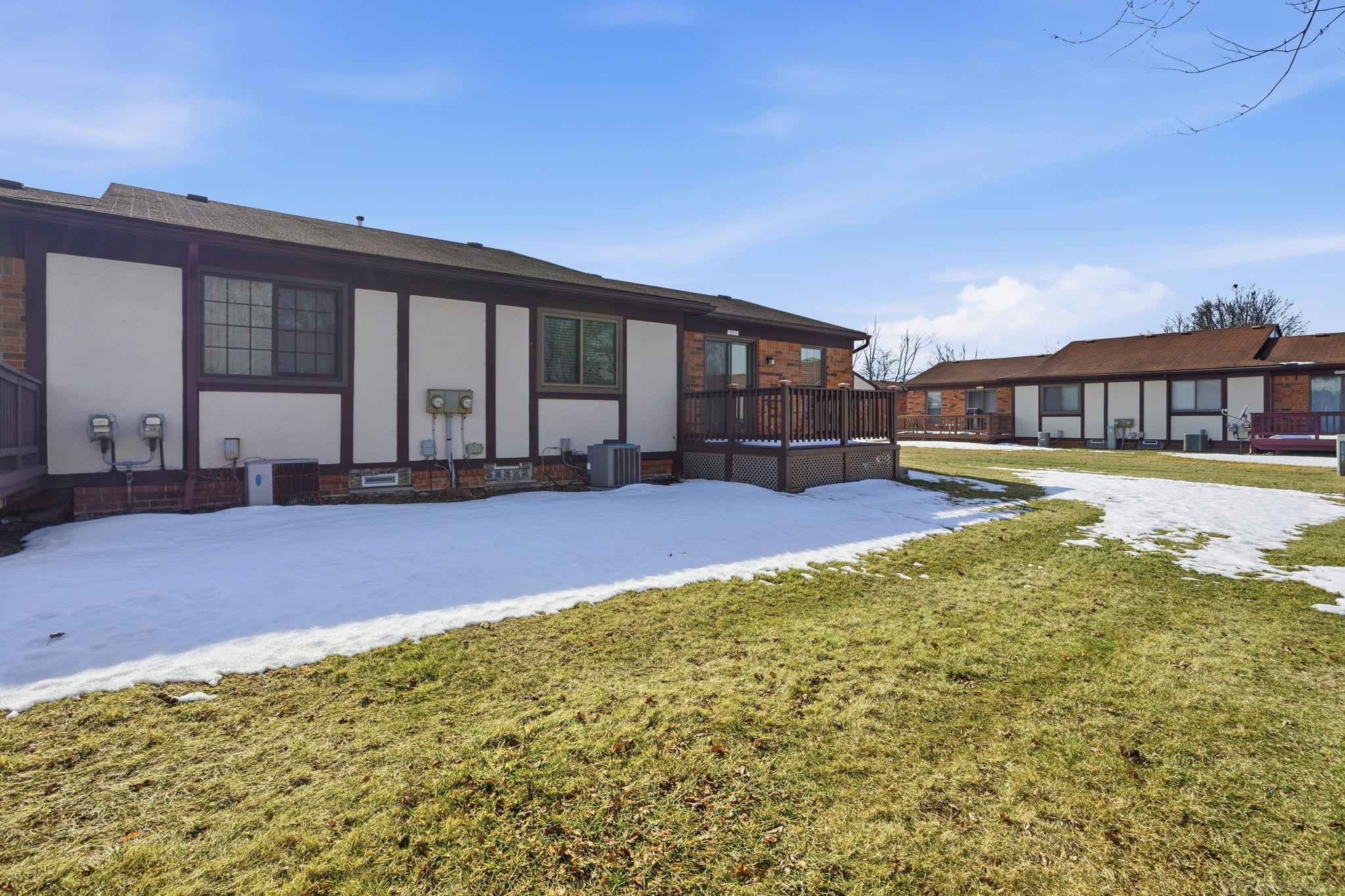 5301 Rene Drive UNIT 105 Unit: BLDG 27 UNIT 105