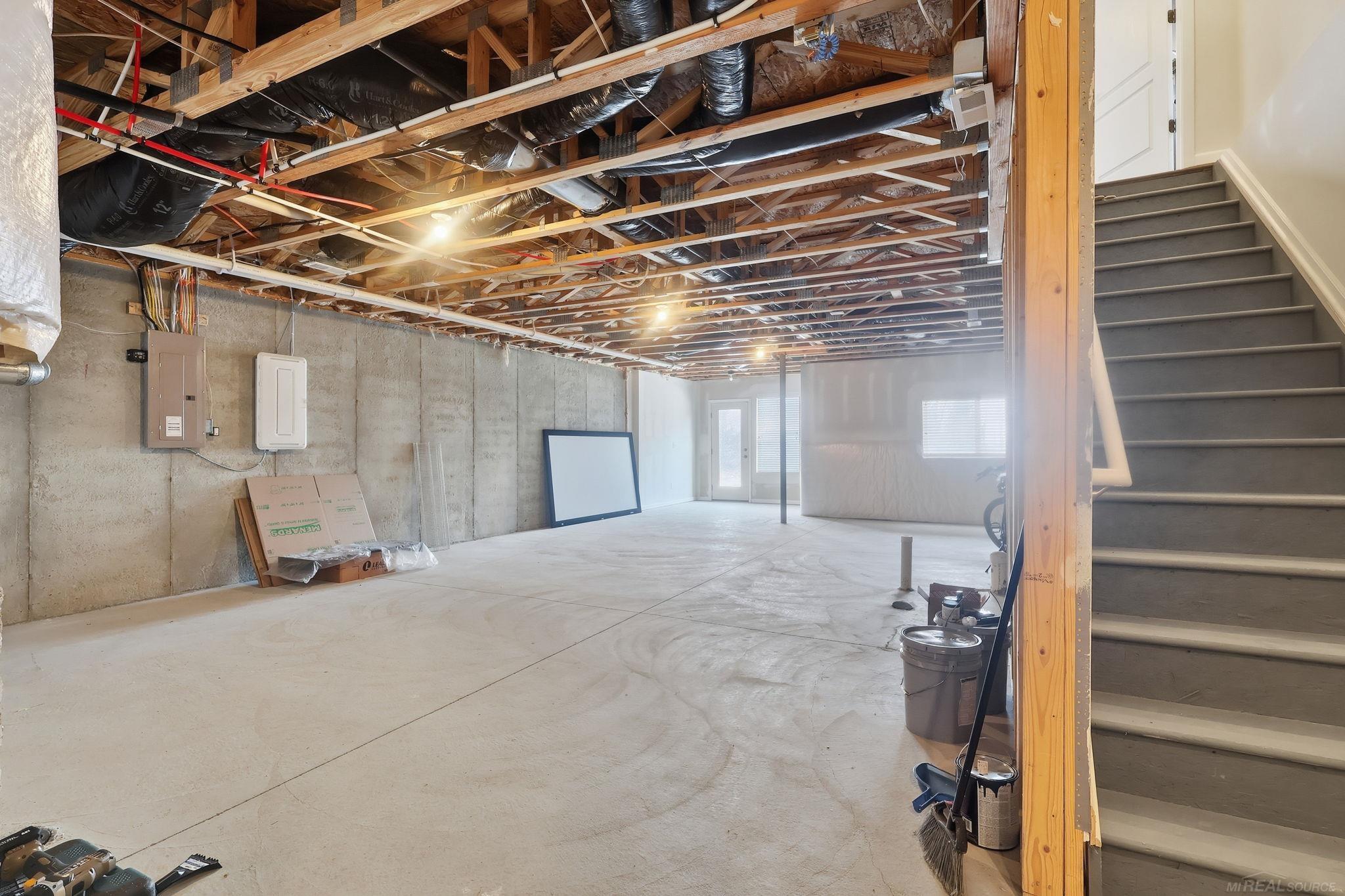 4877 Broomfield Way
