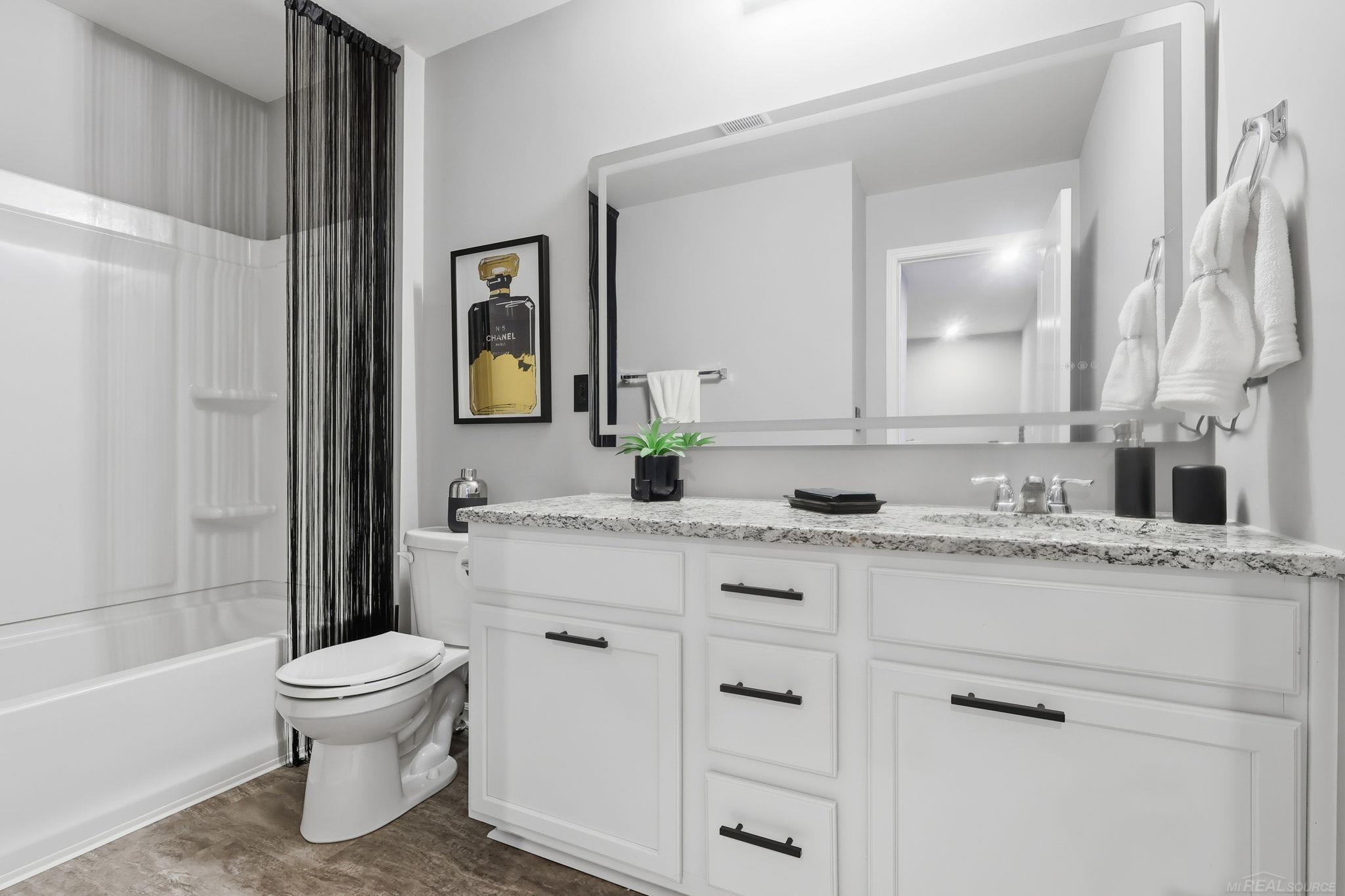 4877 Broomfield Way