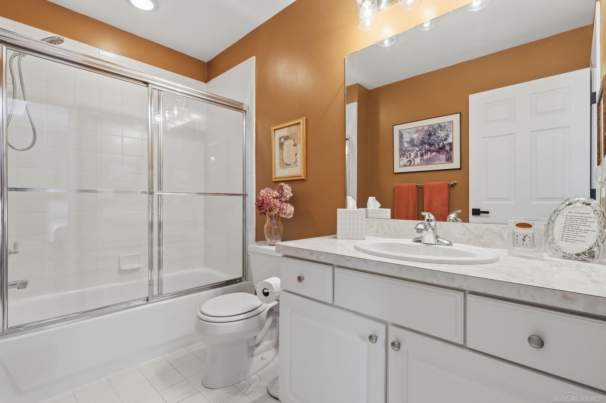 41243 Scarborough Lane