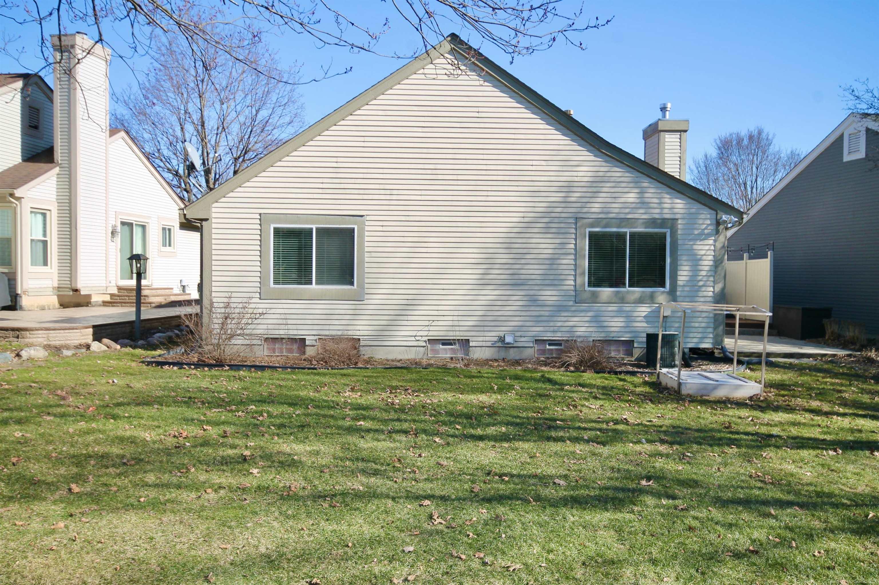 1596 Colony Drive
