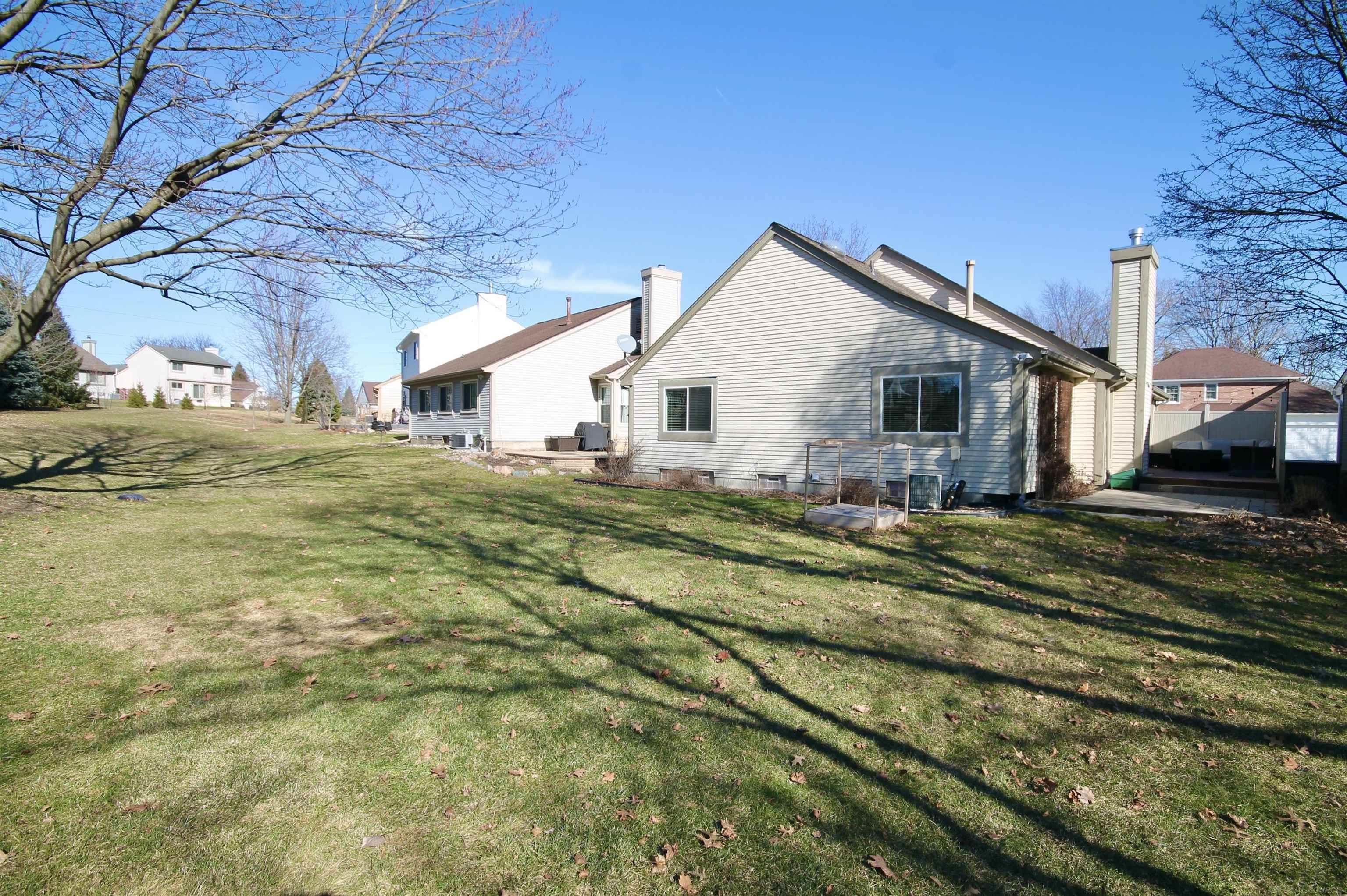 1596 Colony Drive