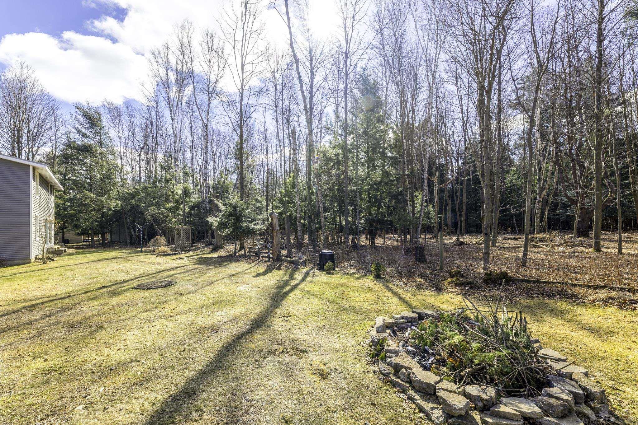 7142 Aitken Road