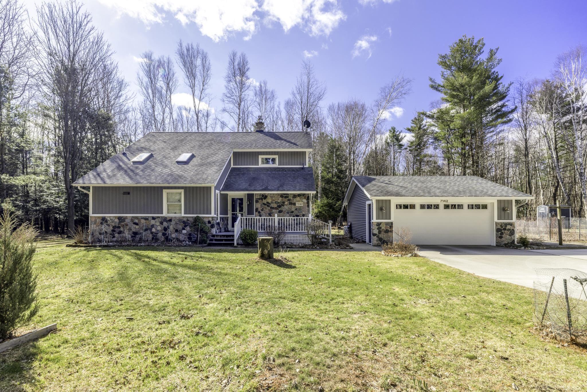 7142 Aitken Road