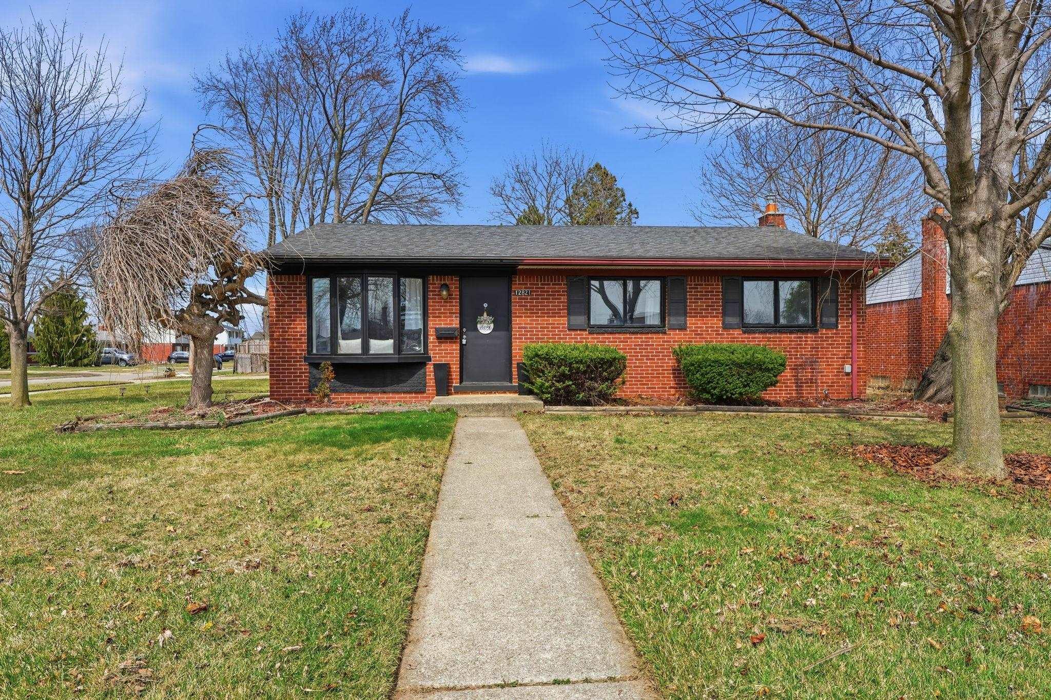 12821 Whitfield Drive