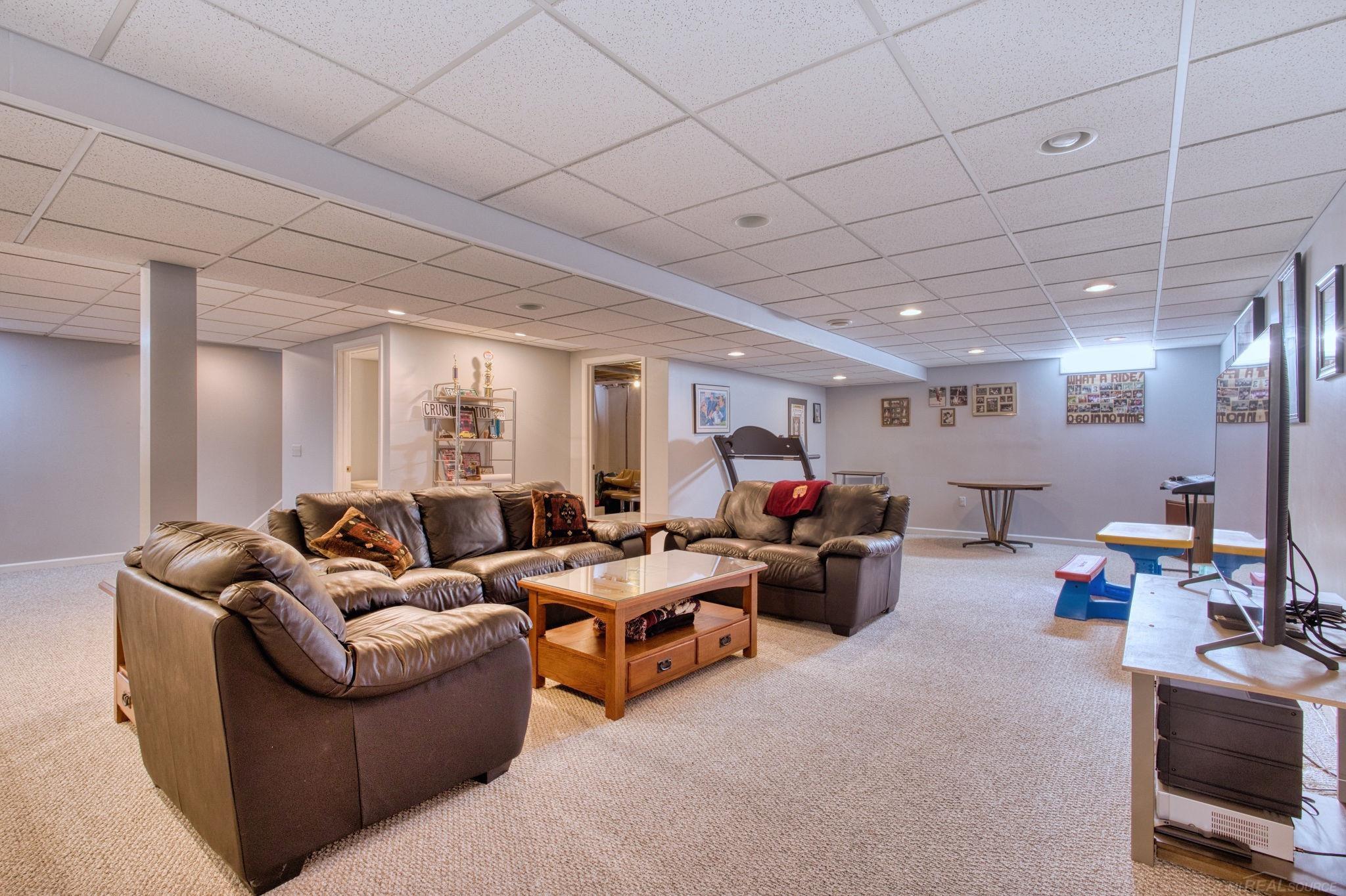 49575 Willowood Drive