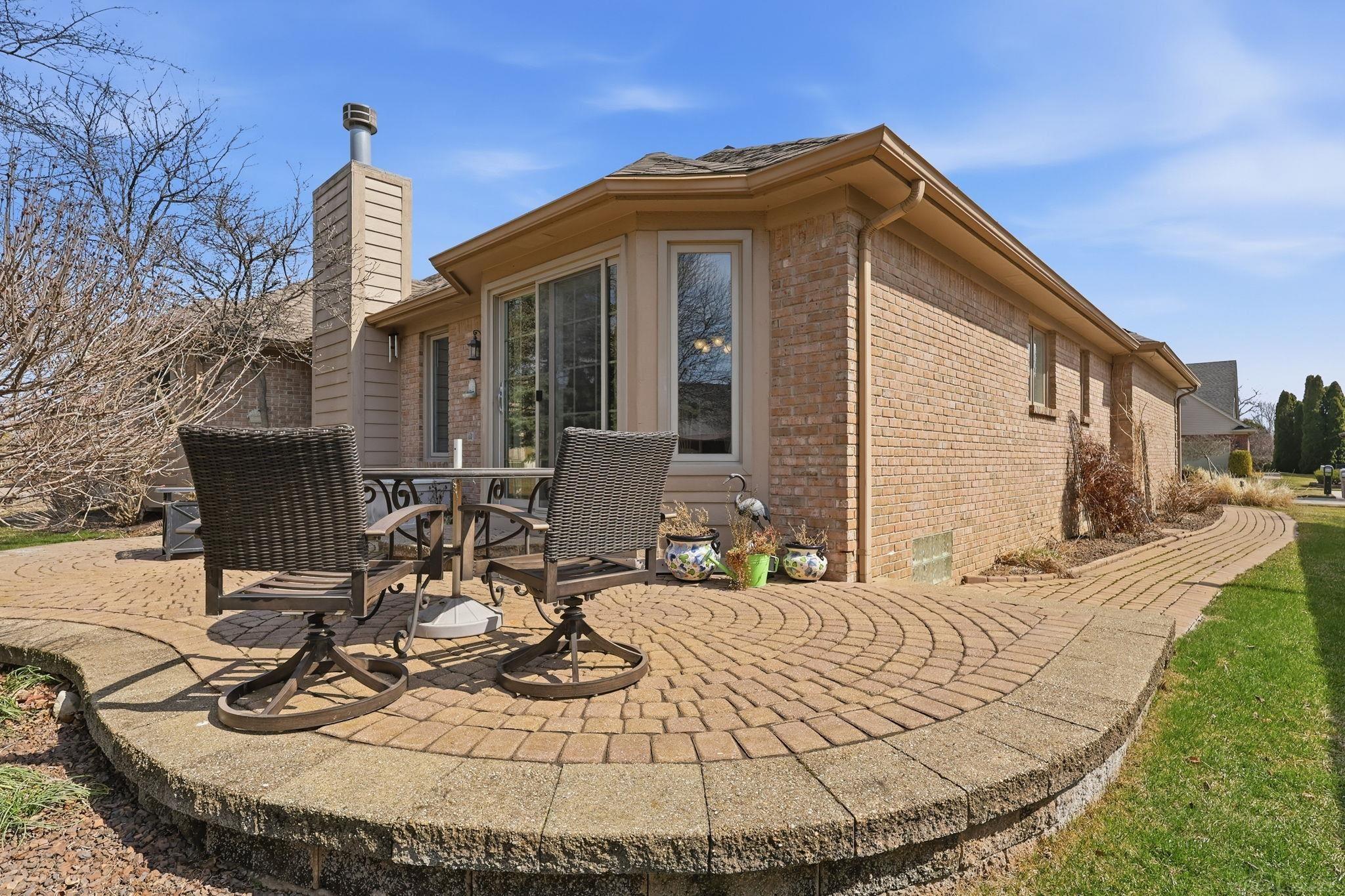 49575 Willowood Drive