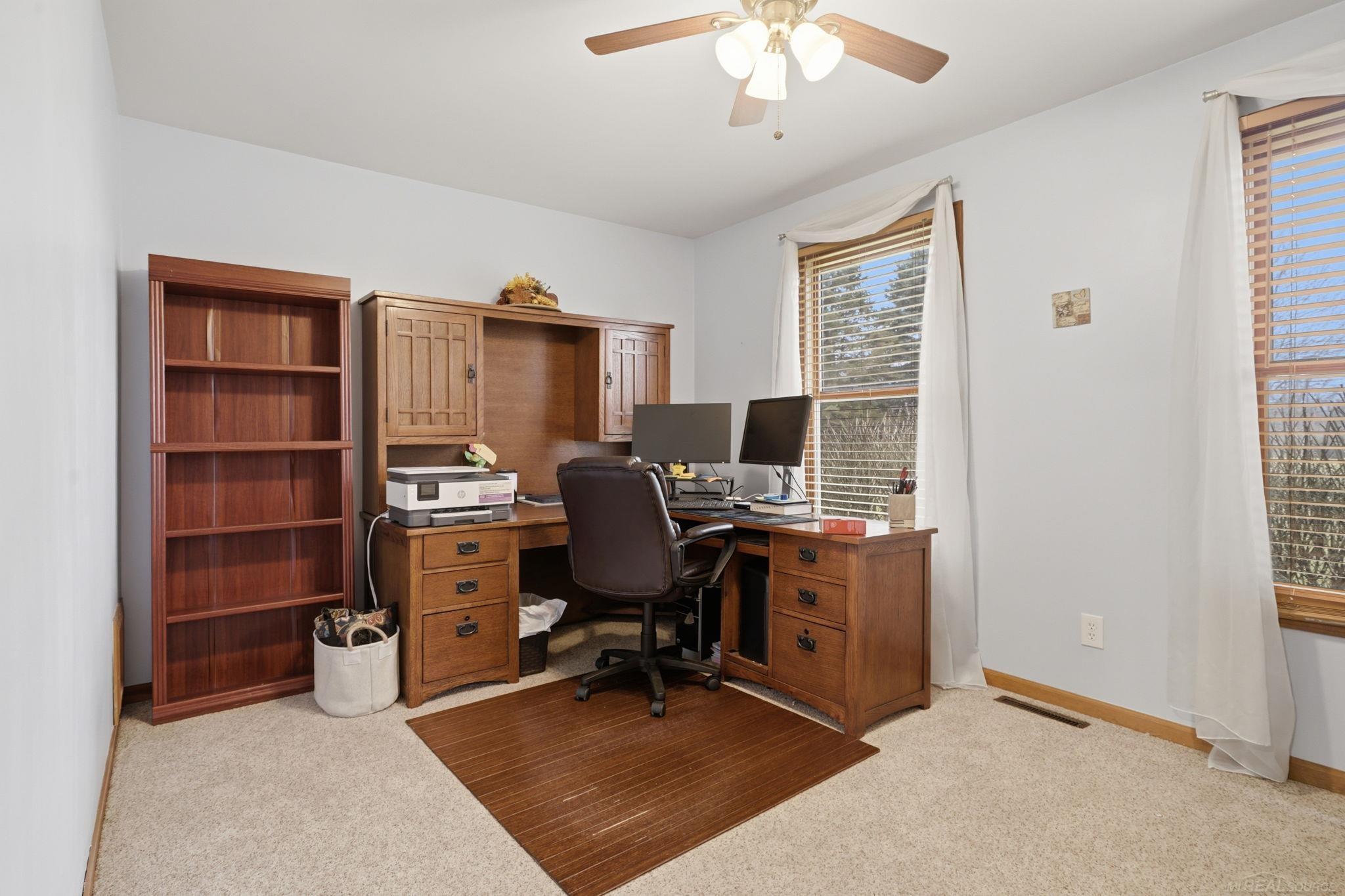 91 Lone Oak Drive