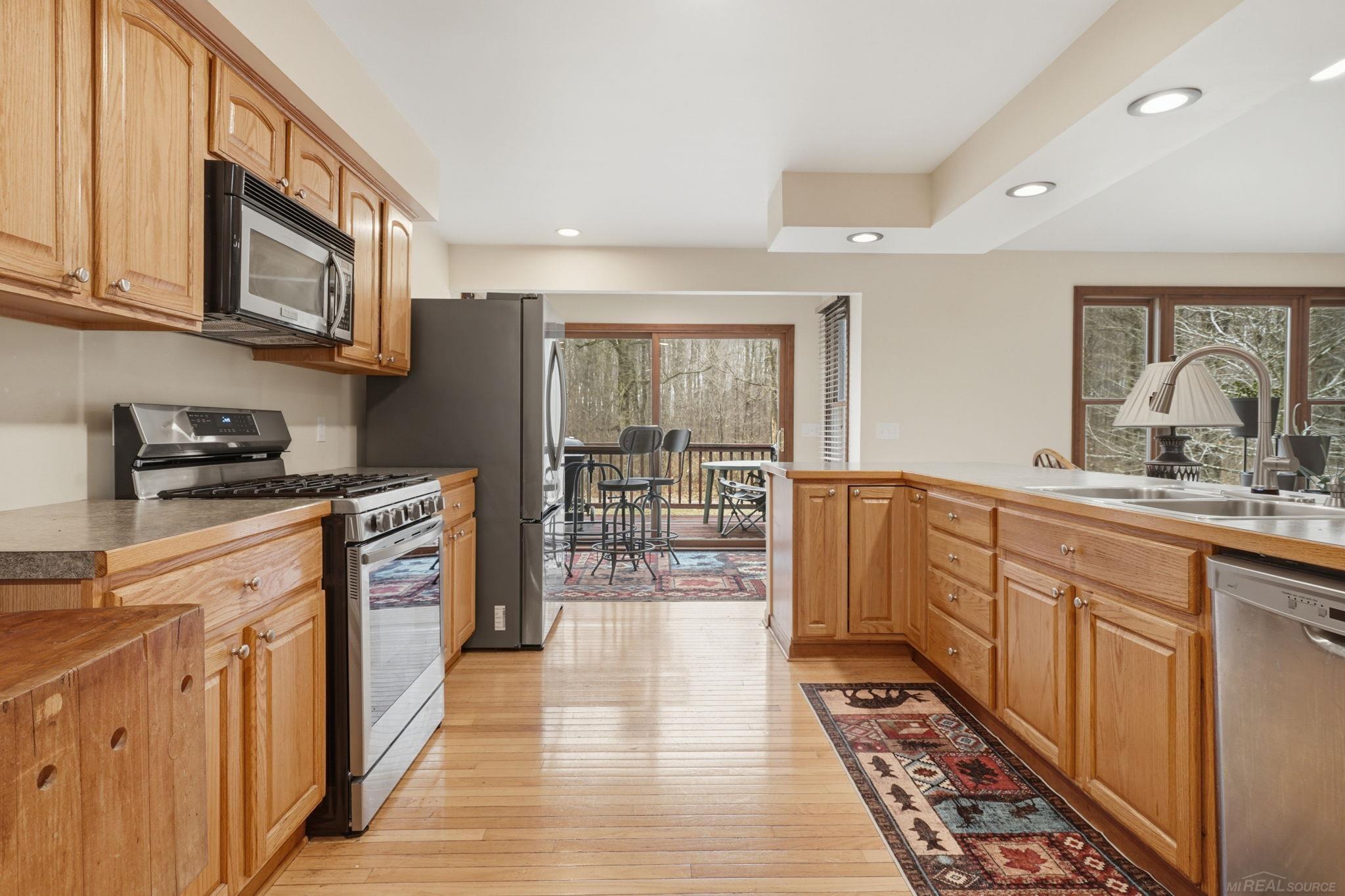 91 Lone Oak Drive