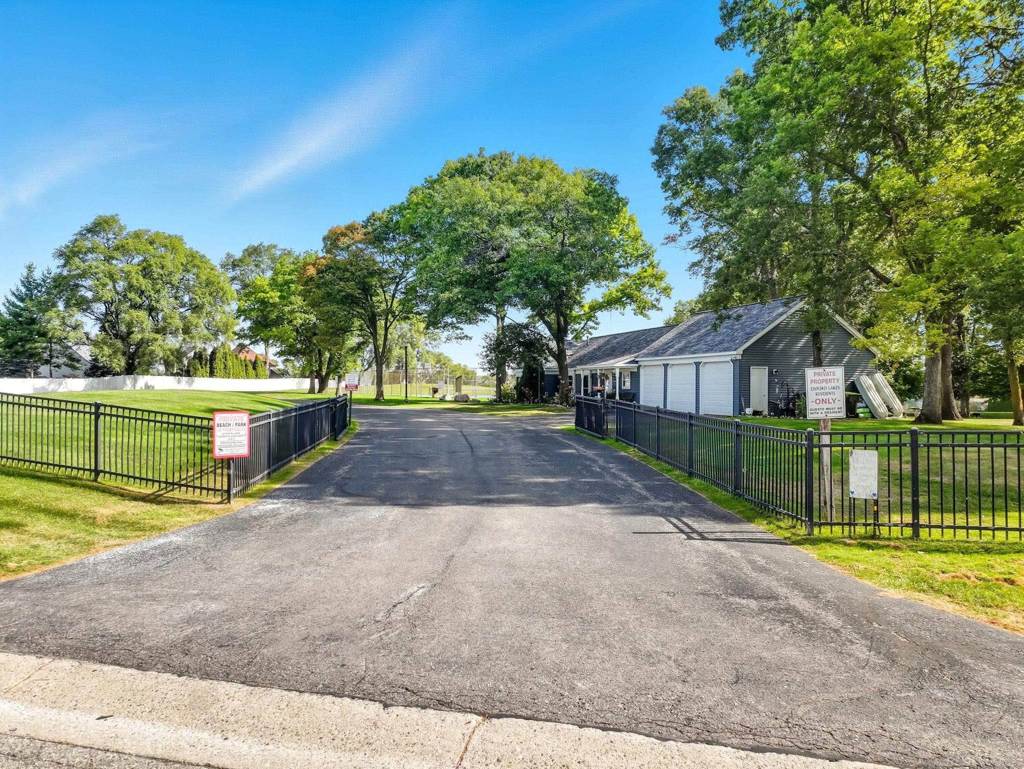 495 Lakes Edge Drive