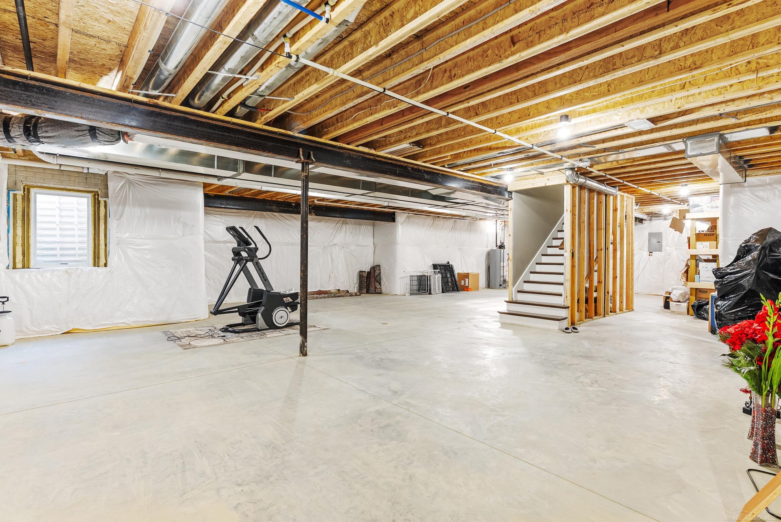 5833 Westwood Drive