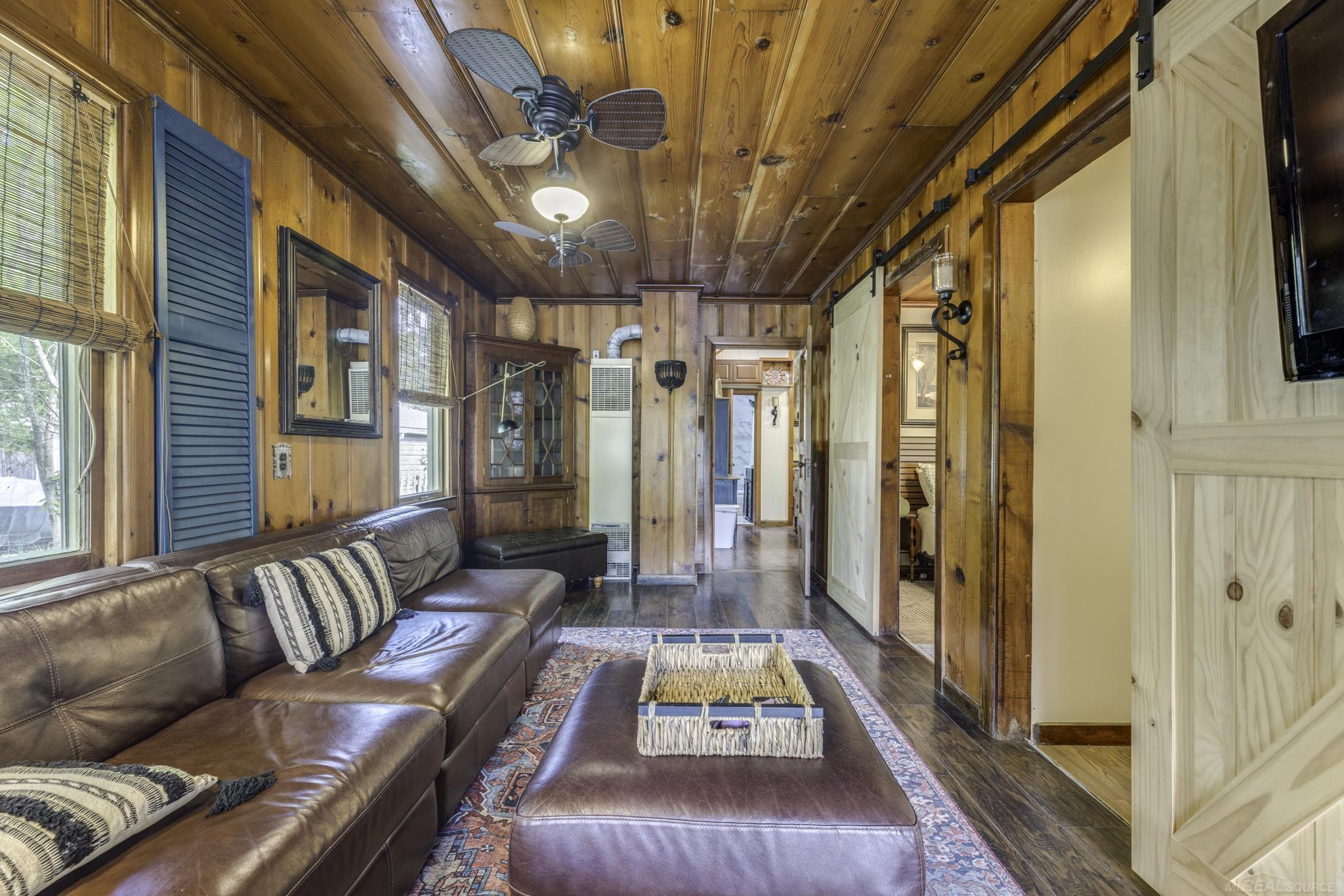 7403 Woodside Road