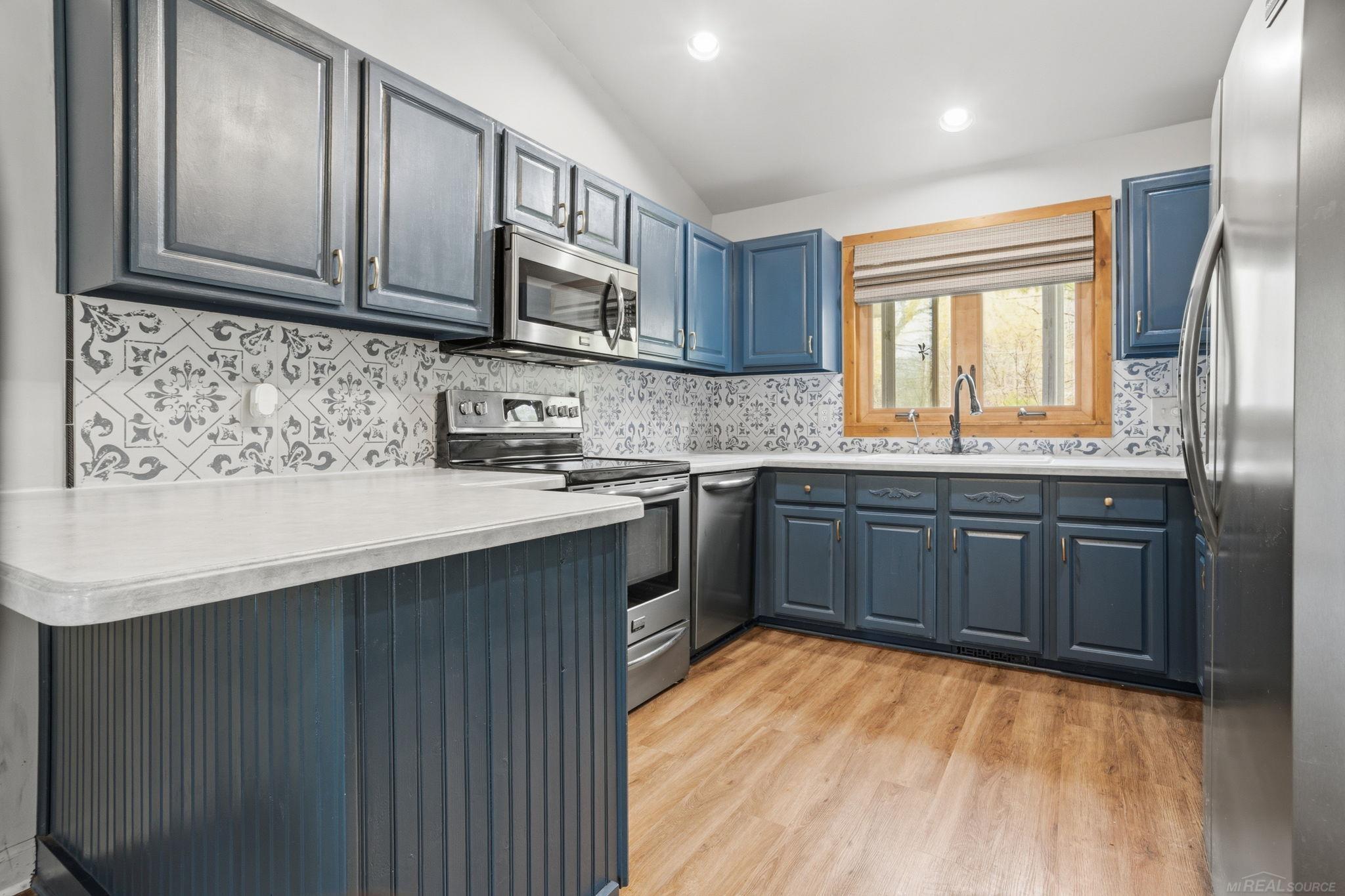 5039 W Princeton Avenue