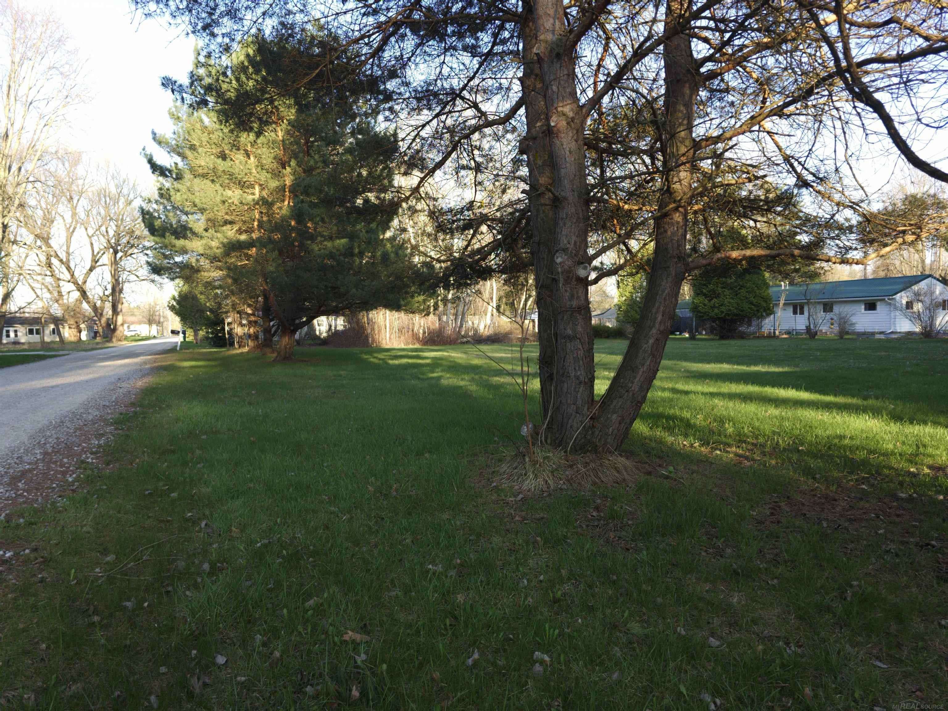 7333 Hawthorne Road