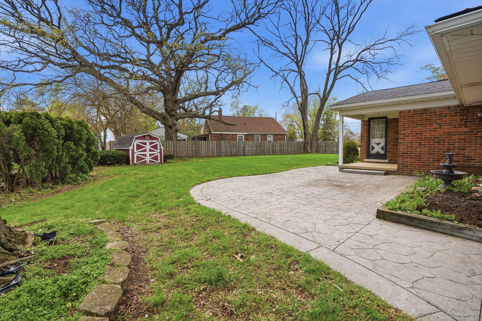 54895 Starlite Drive