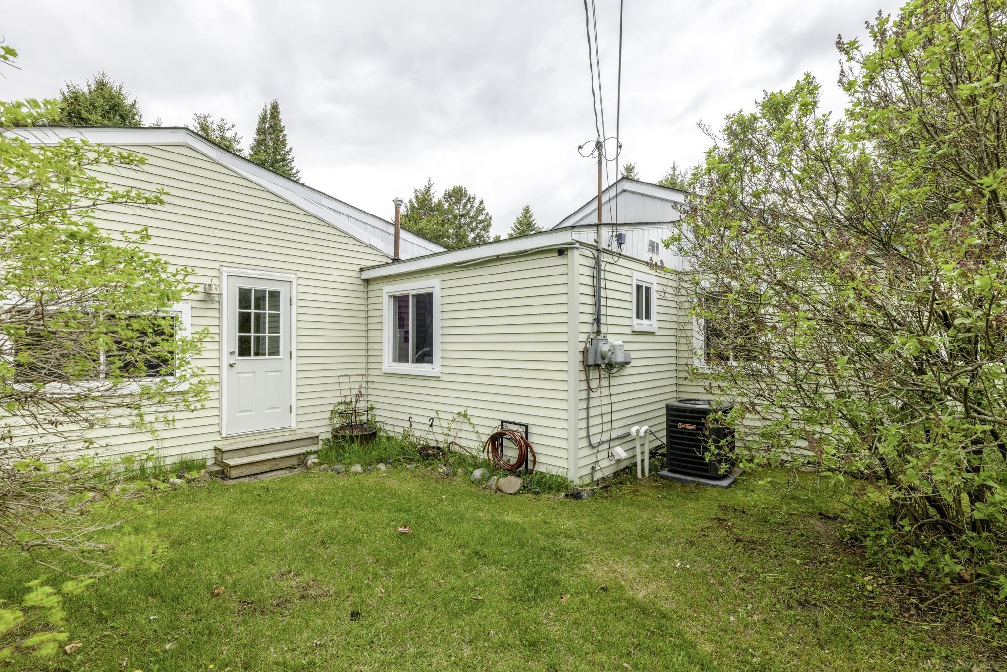7672 Schroeder Road