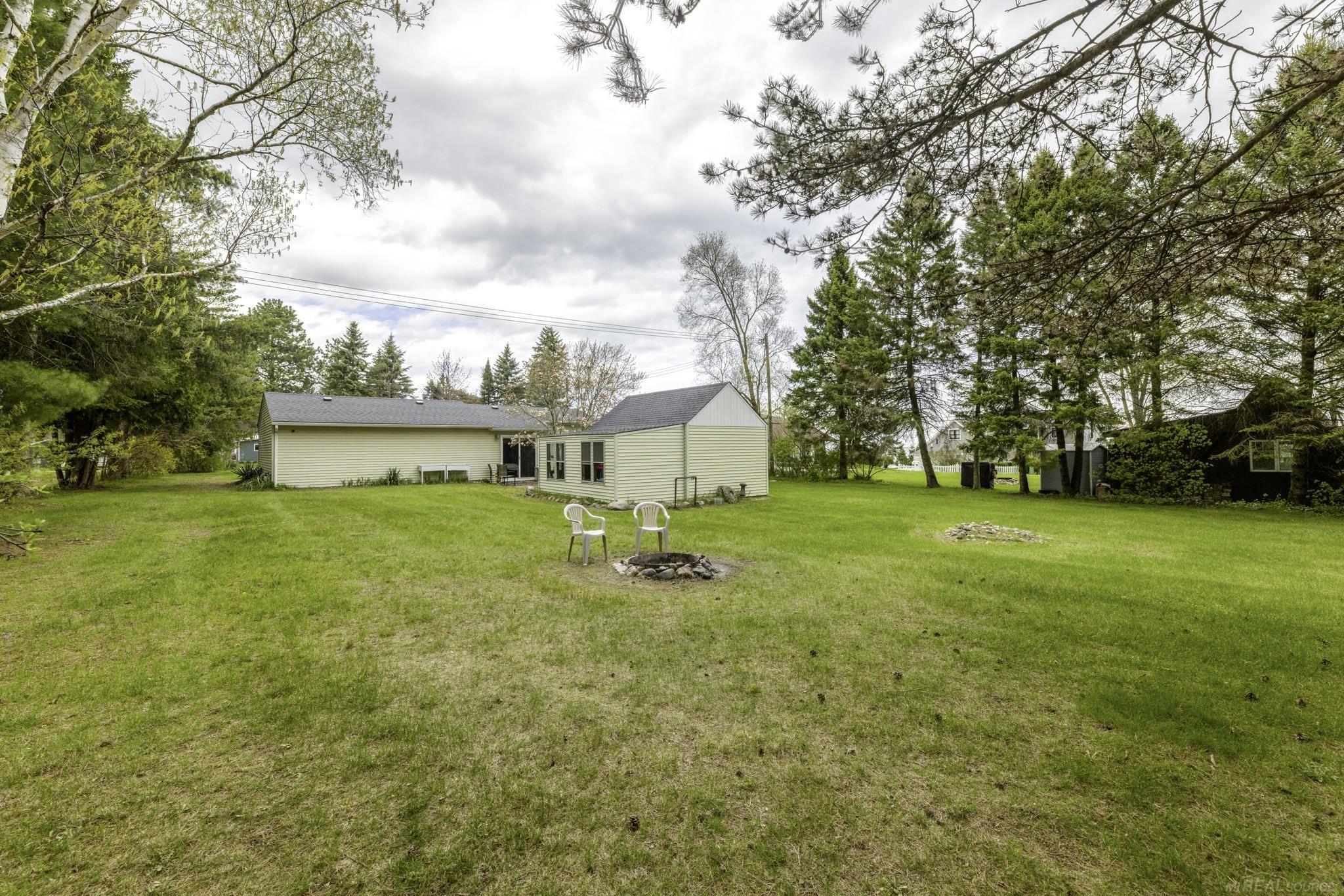 7672 Schroeder Road