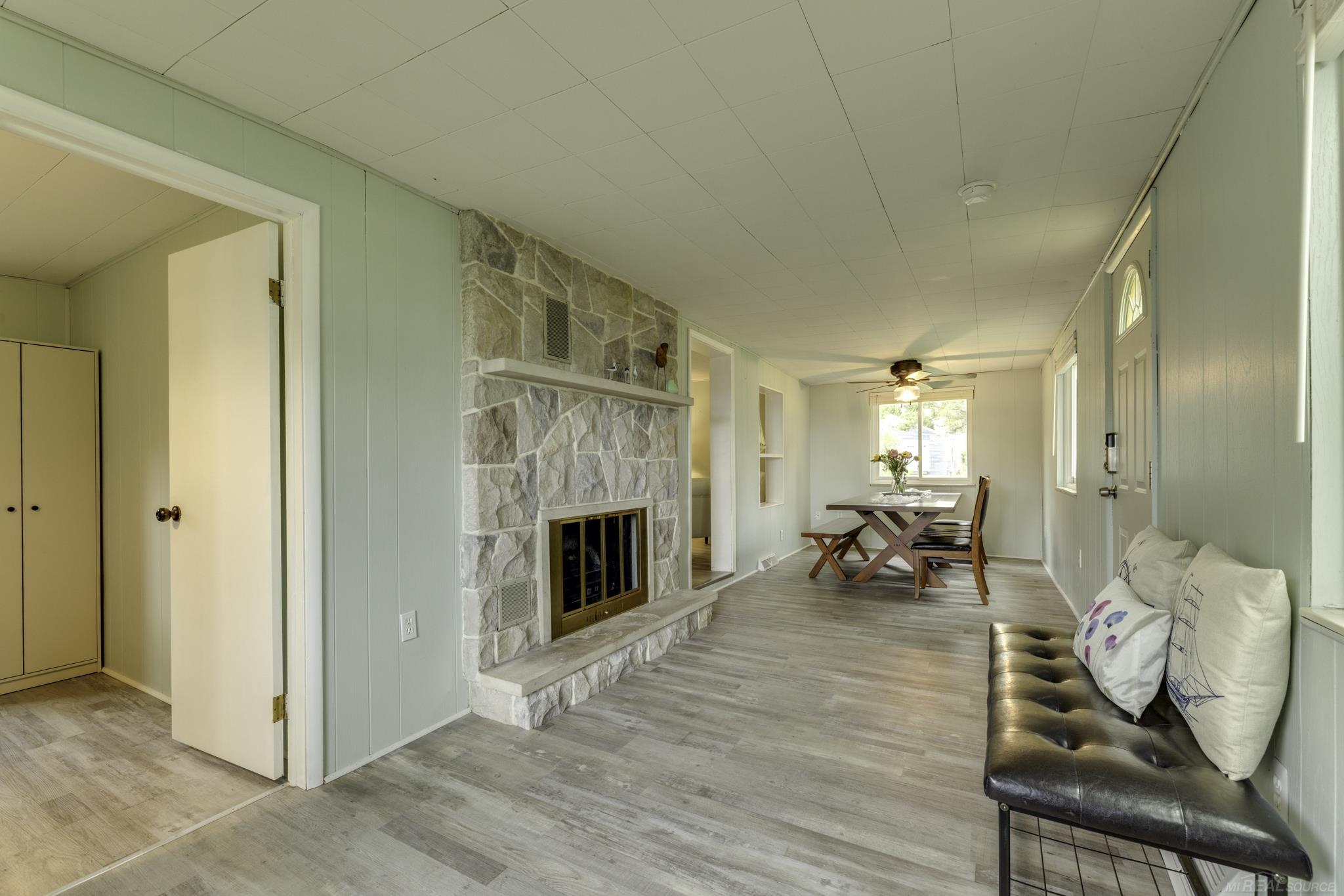 7672 Schroeder Road
