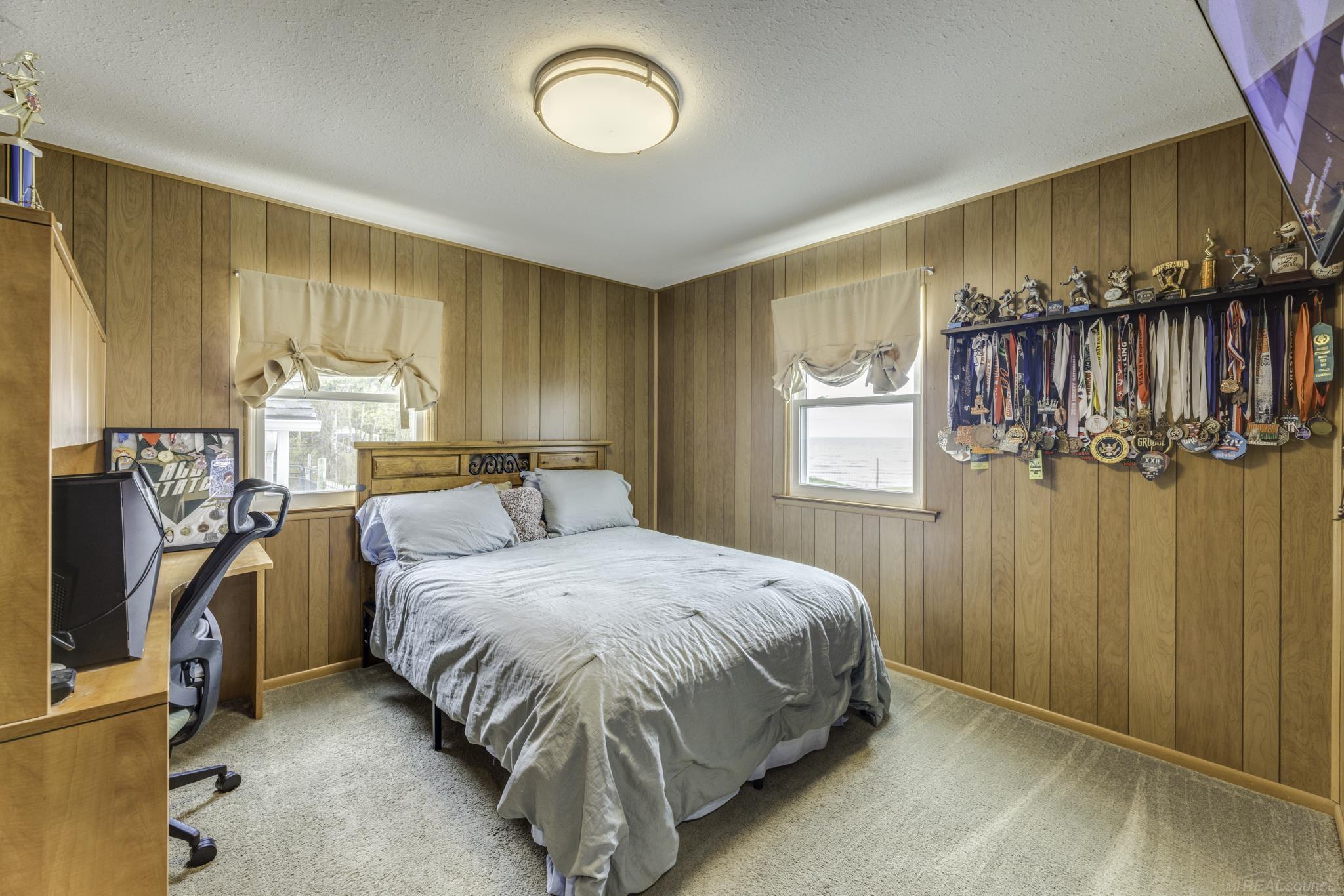 6655 Lakeshore Road