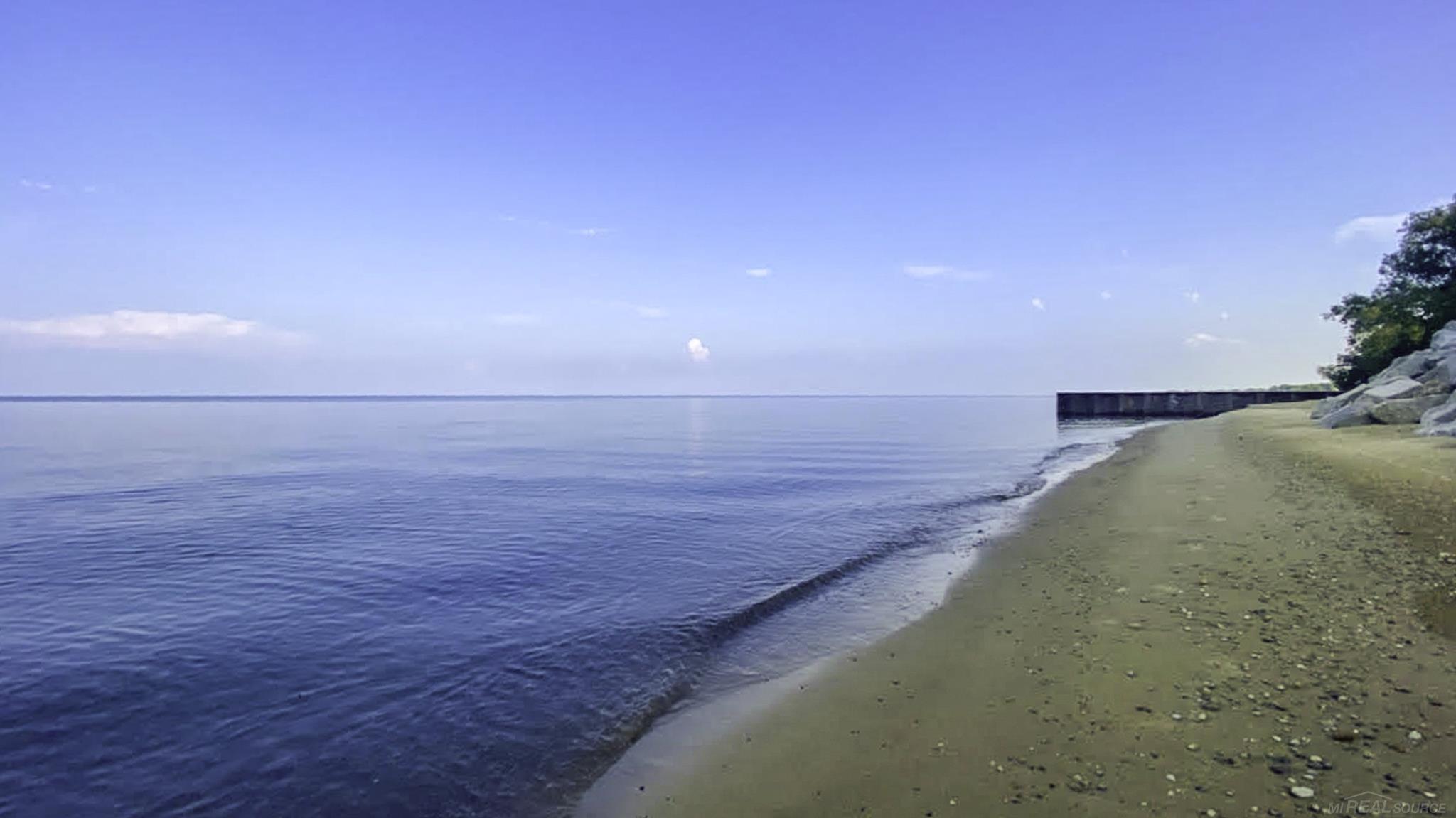 6655 Lakeshore Road