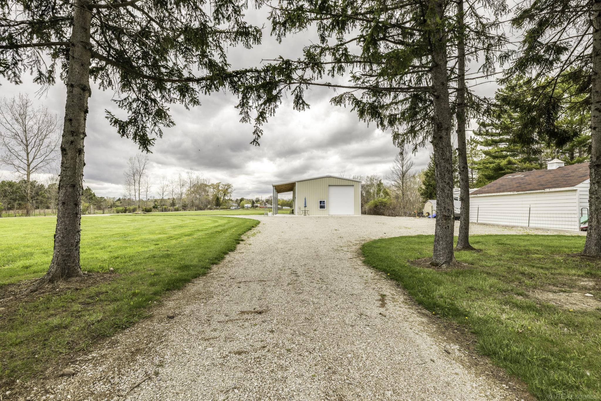 6655 Lakeshore Road
