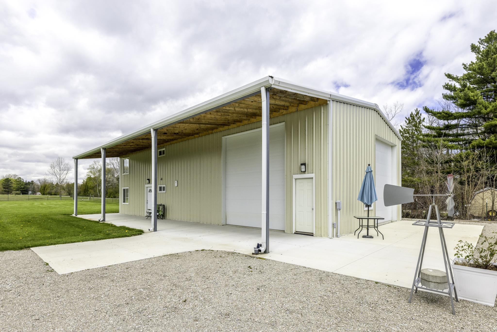 6655 Lakeshore Road