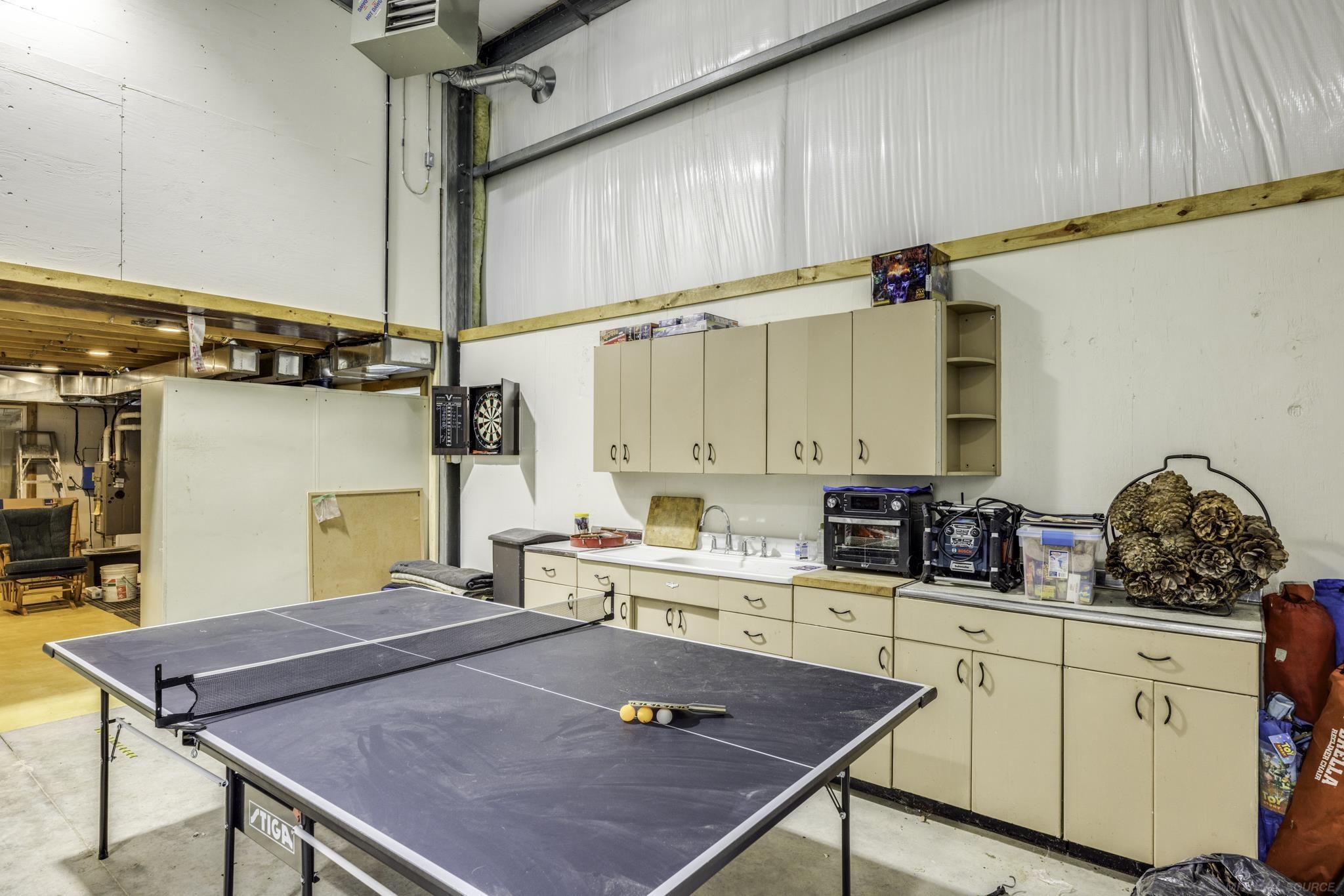6655 Lakeshore Road