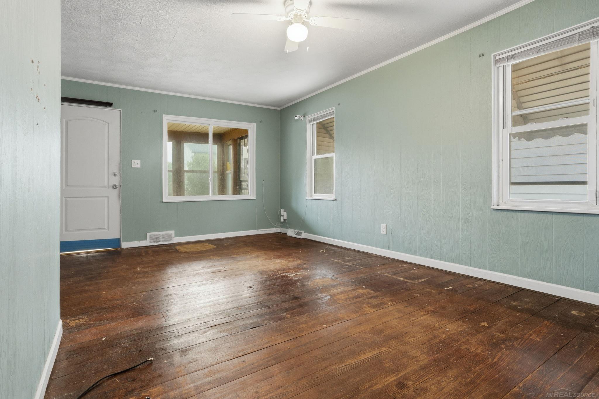 28041 Maple Street