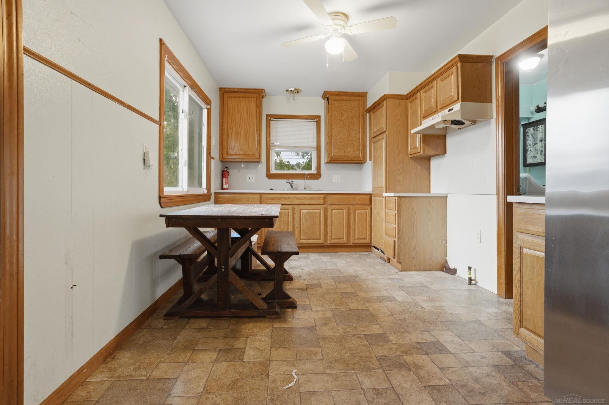 28041 Maple Street