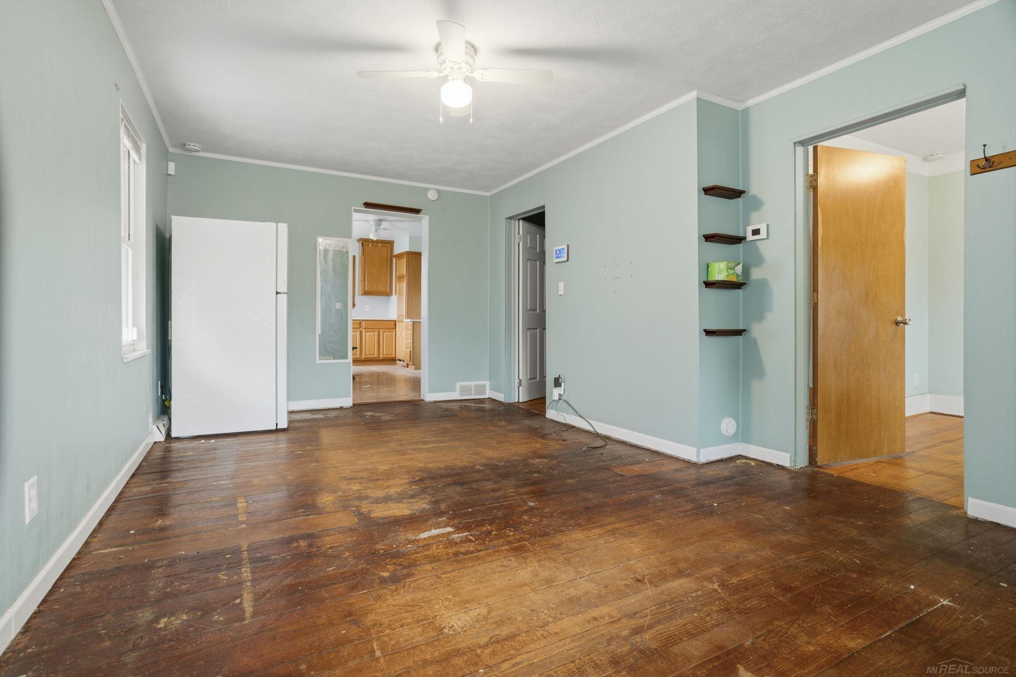 28041 Maple Street