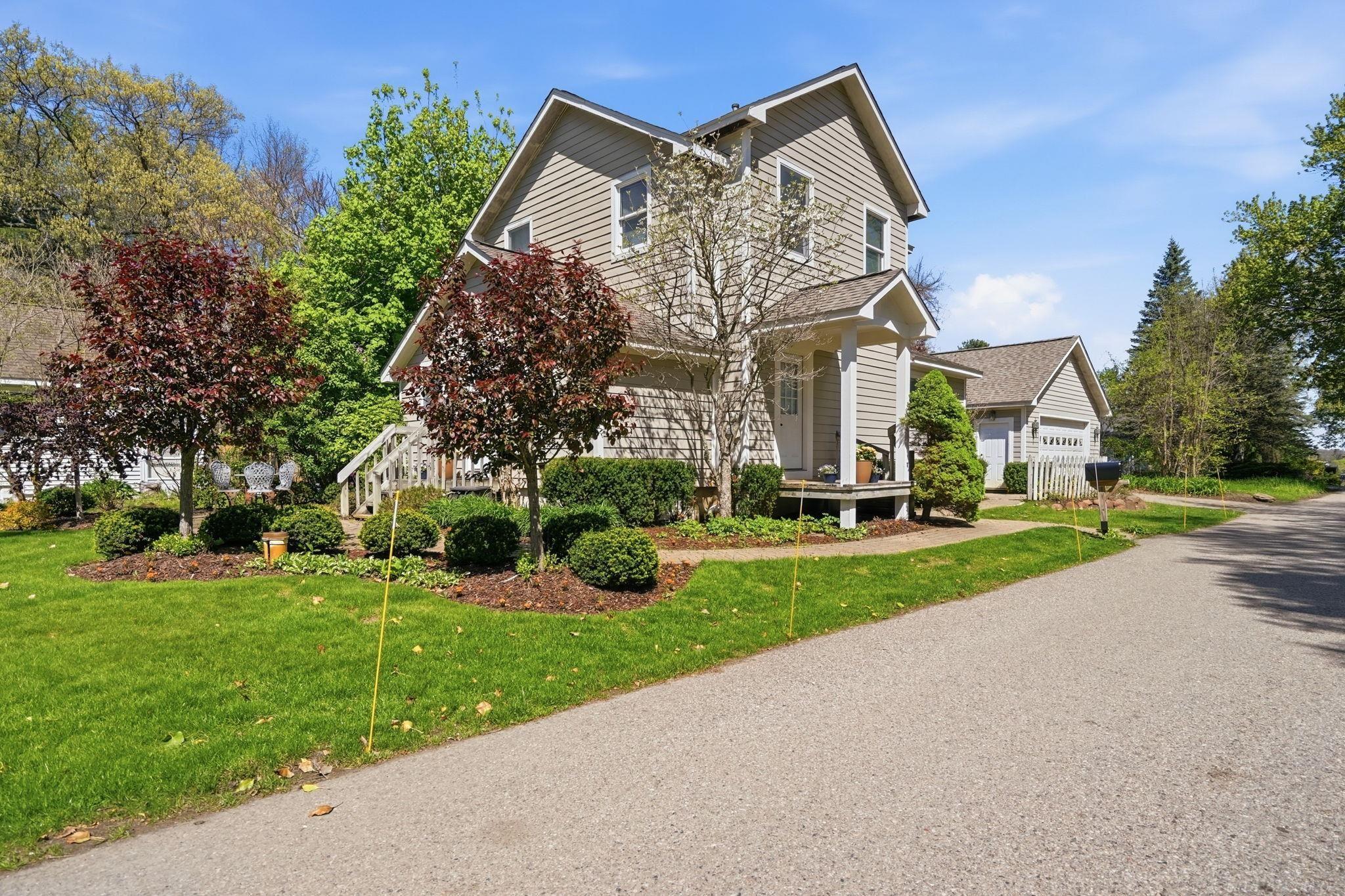 776 Heights Road