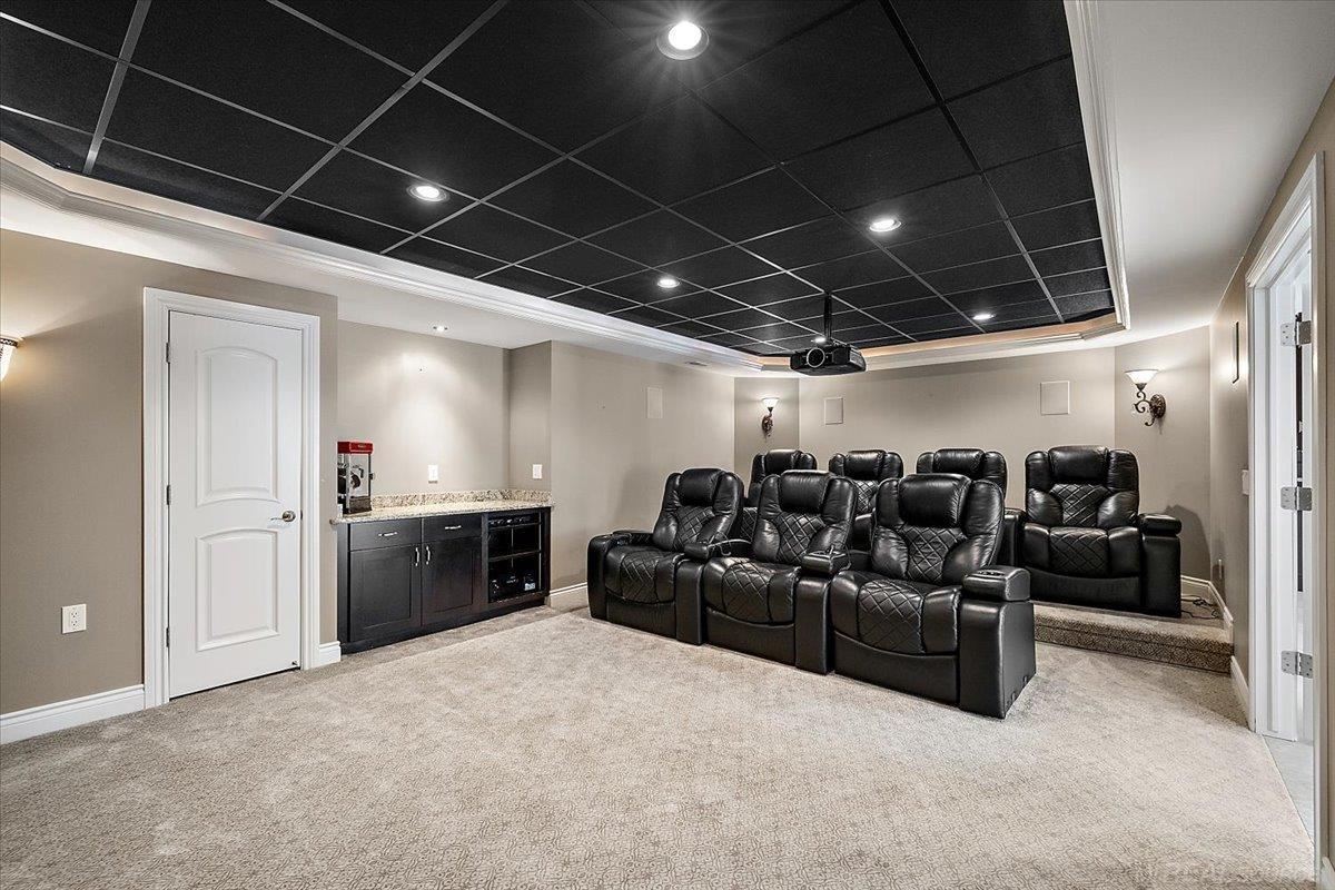 54245 Queensborough Drive