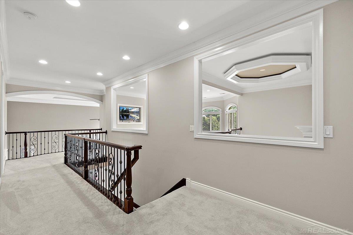 54245 Queensborough Drive