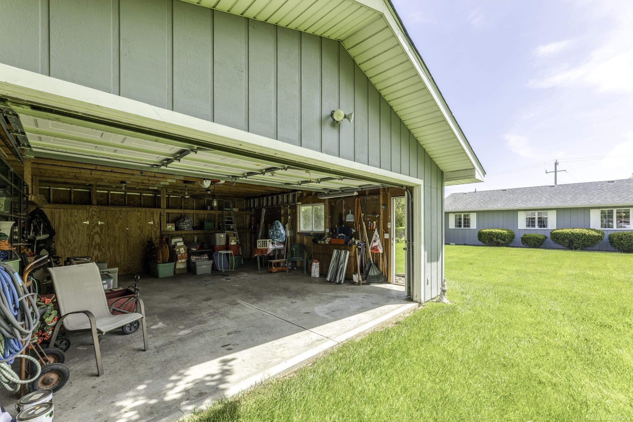 7685 Countryside Road