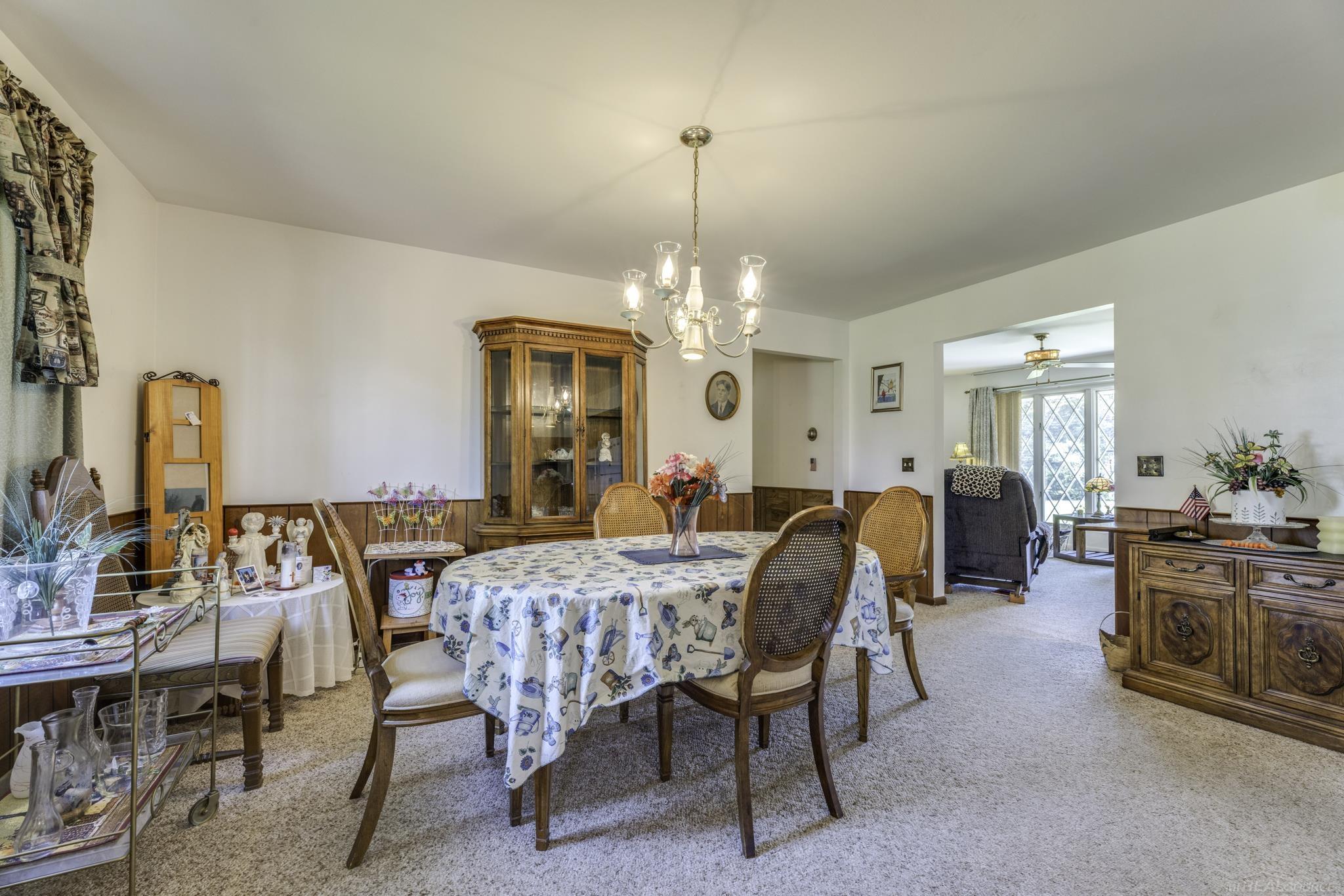 7685 Countryside Road