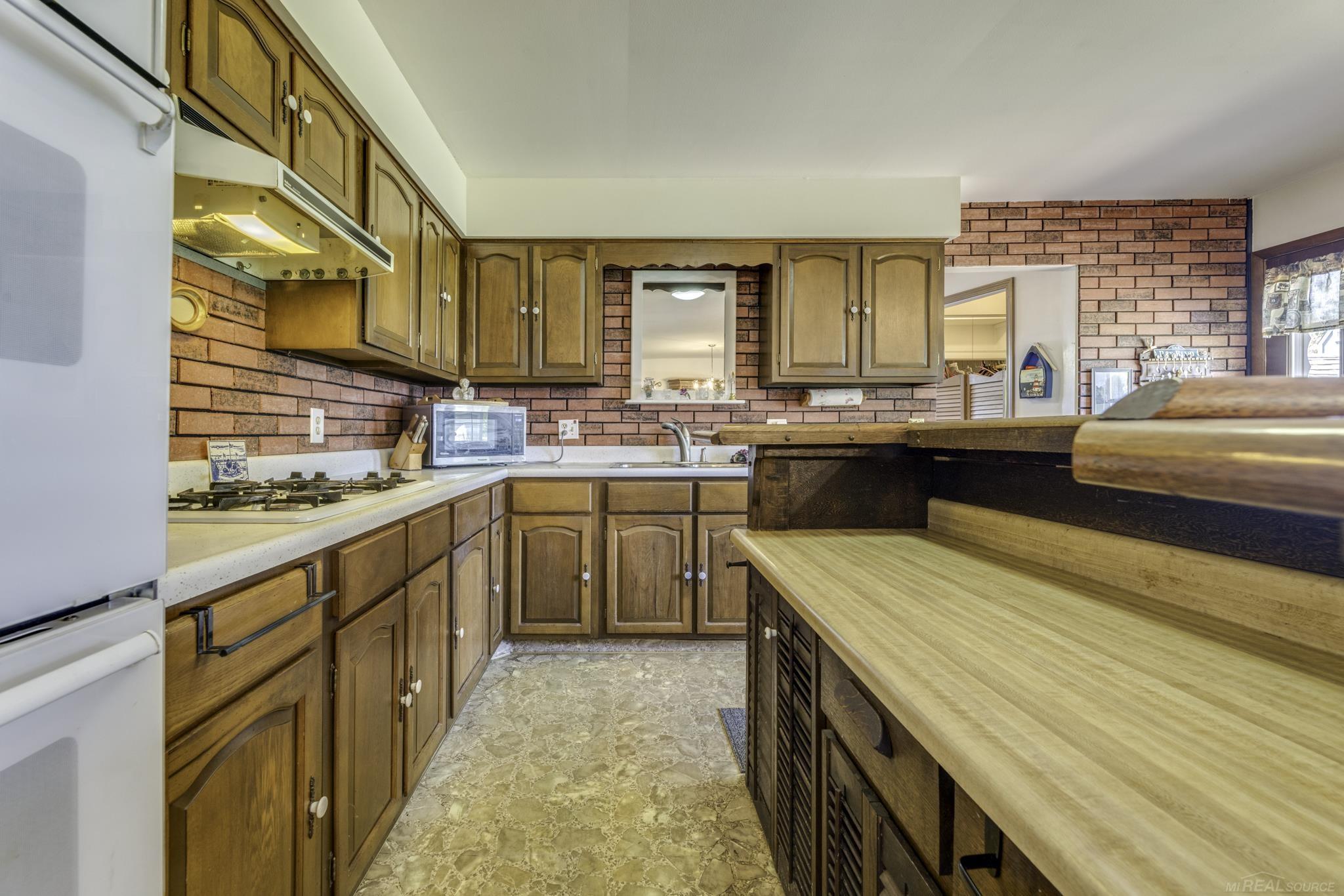 7685 Countryside Road