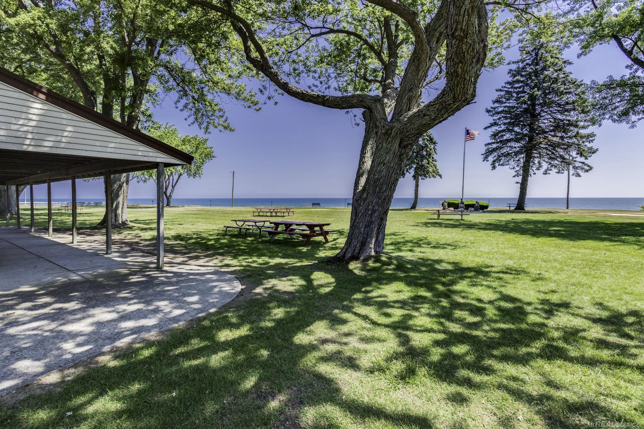 7685 Countryside Road