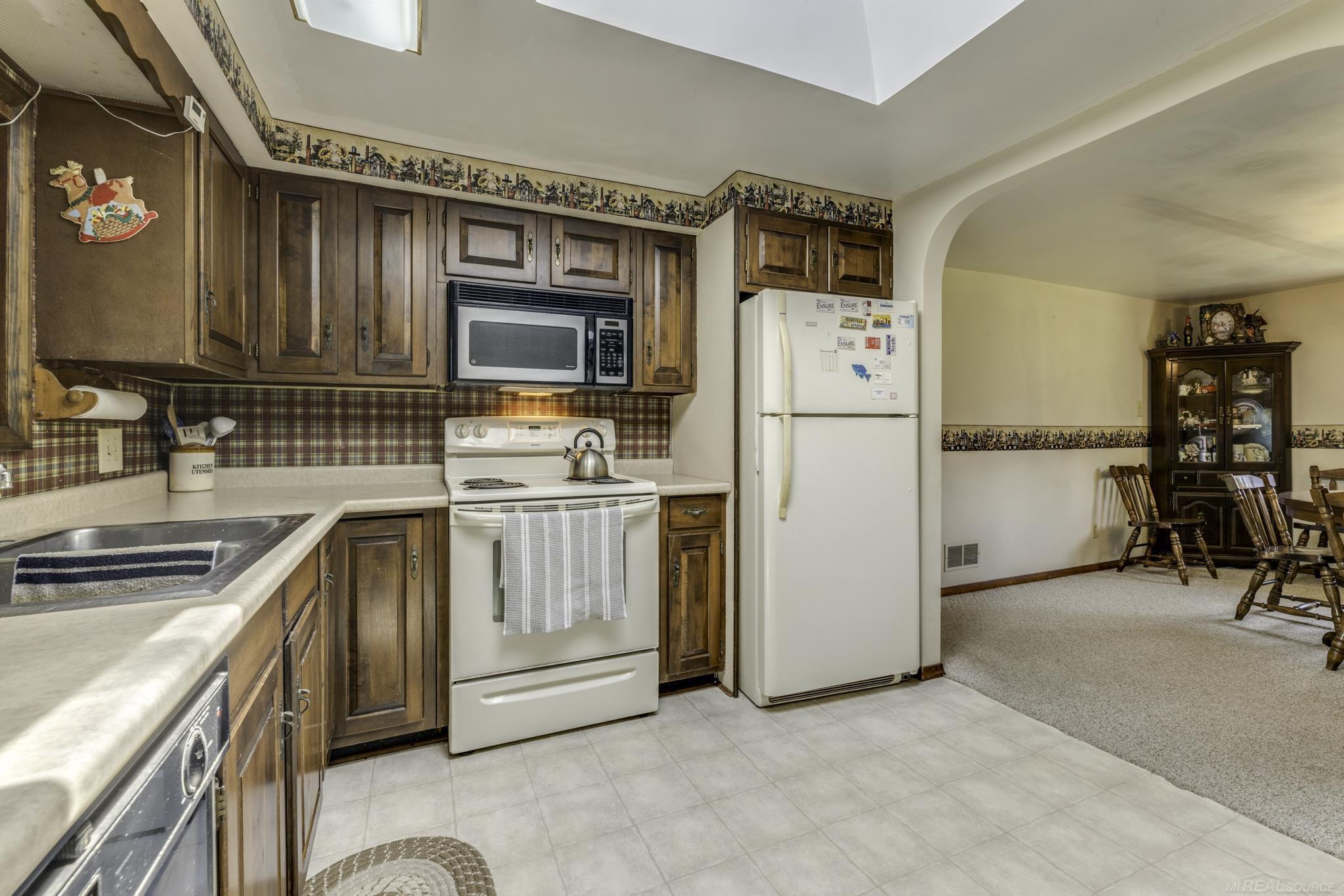 5950 Avalon Circle