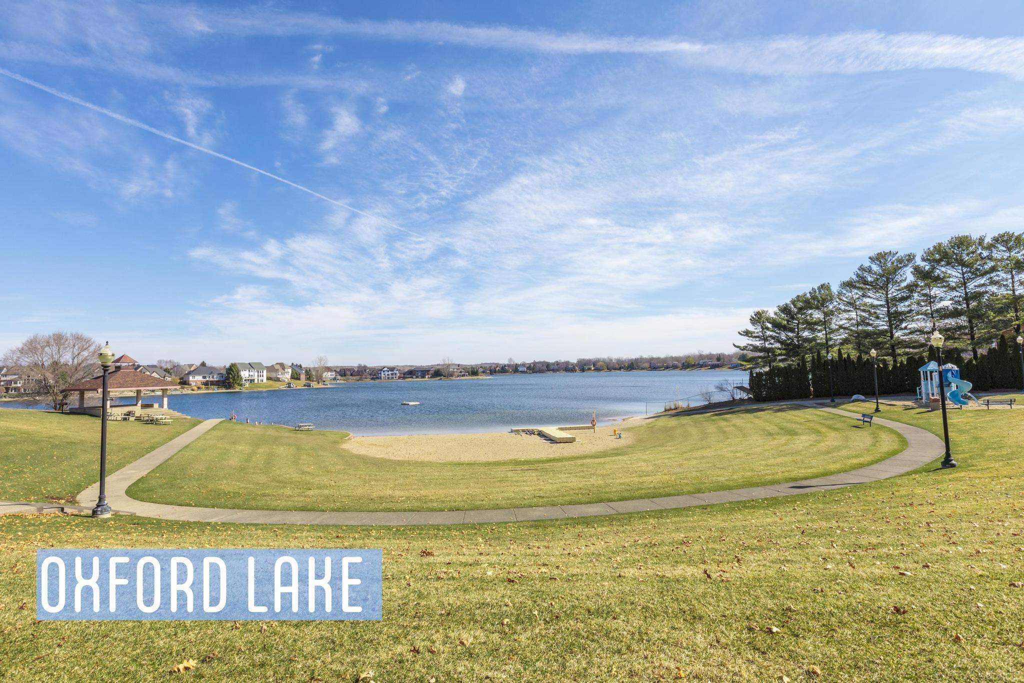565 Lakes Edge Drive