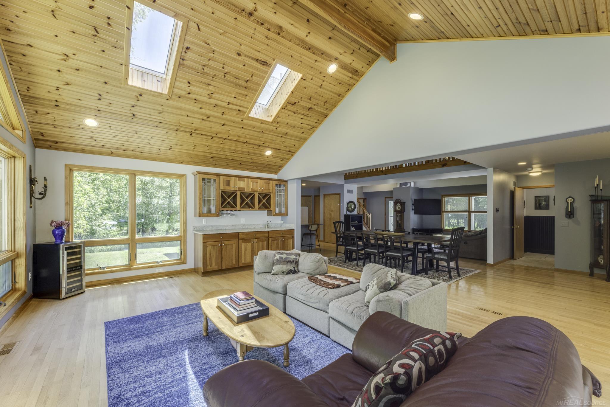 6865 Custer Road